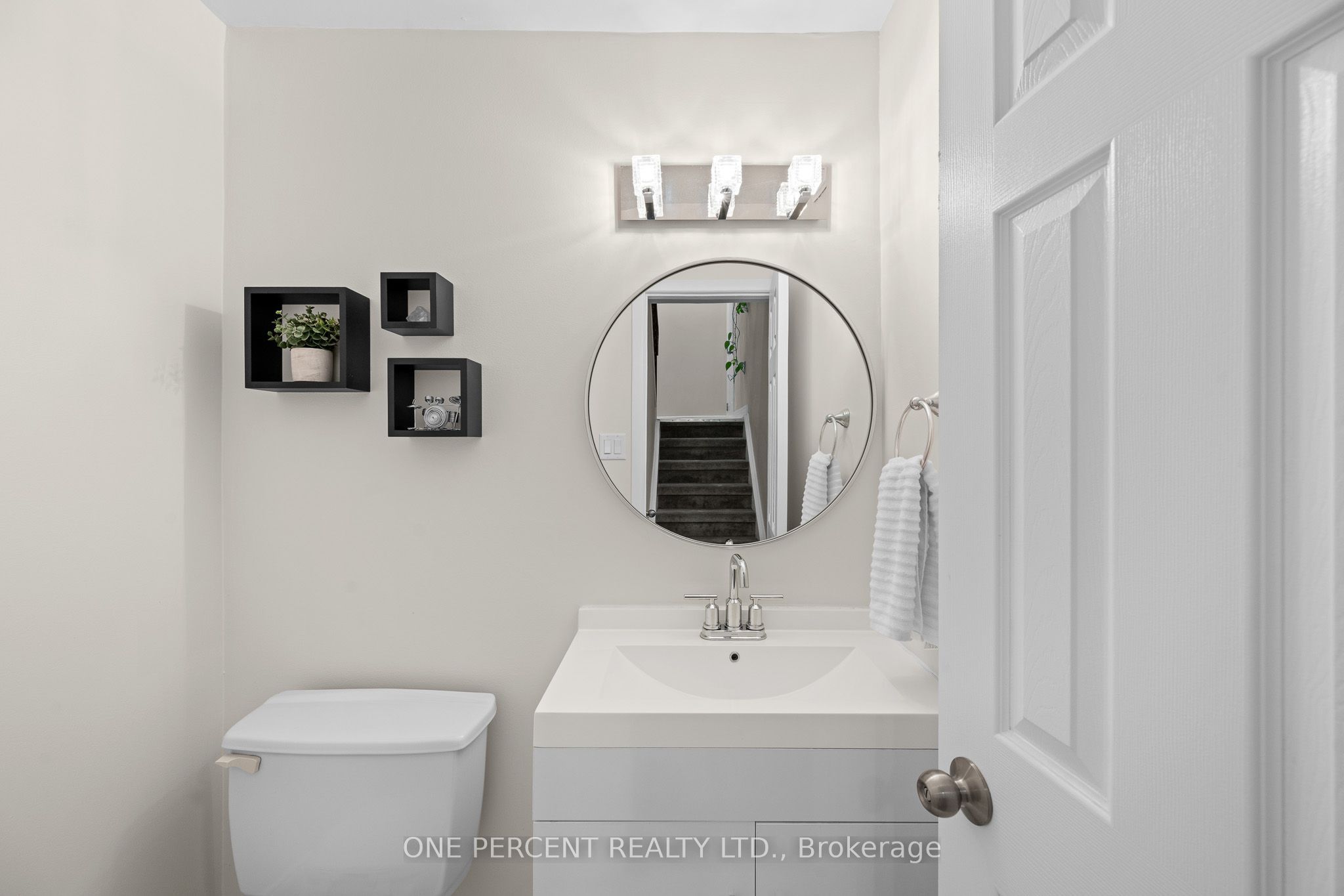 20 Sonnet Crescent D Property Photo 26