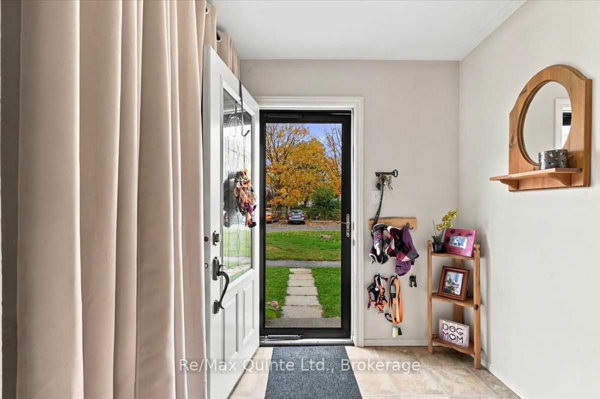 17 Tiffany Place 17 Property Photo 4