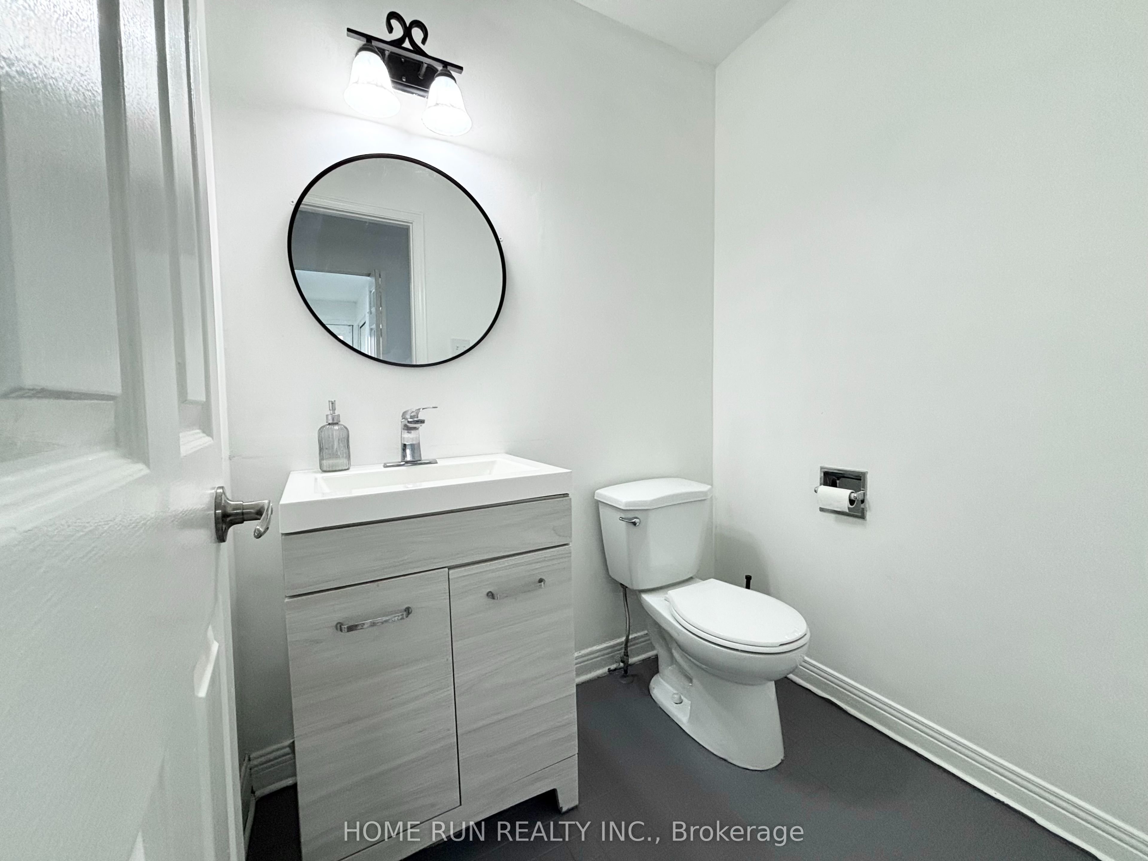 10 Westchester Court Property Photo 19
