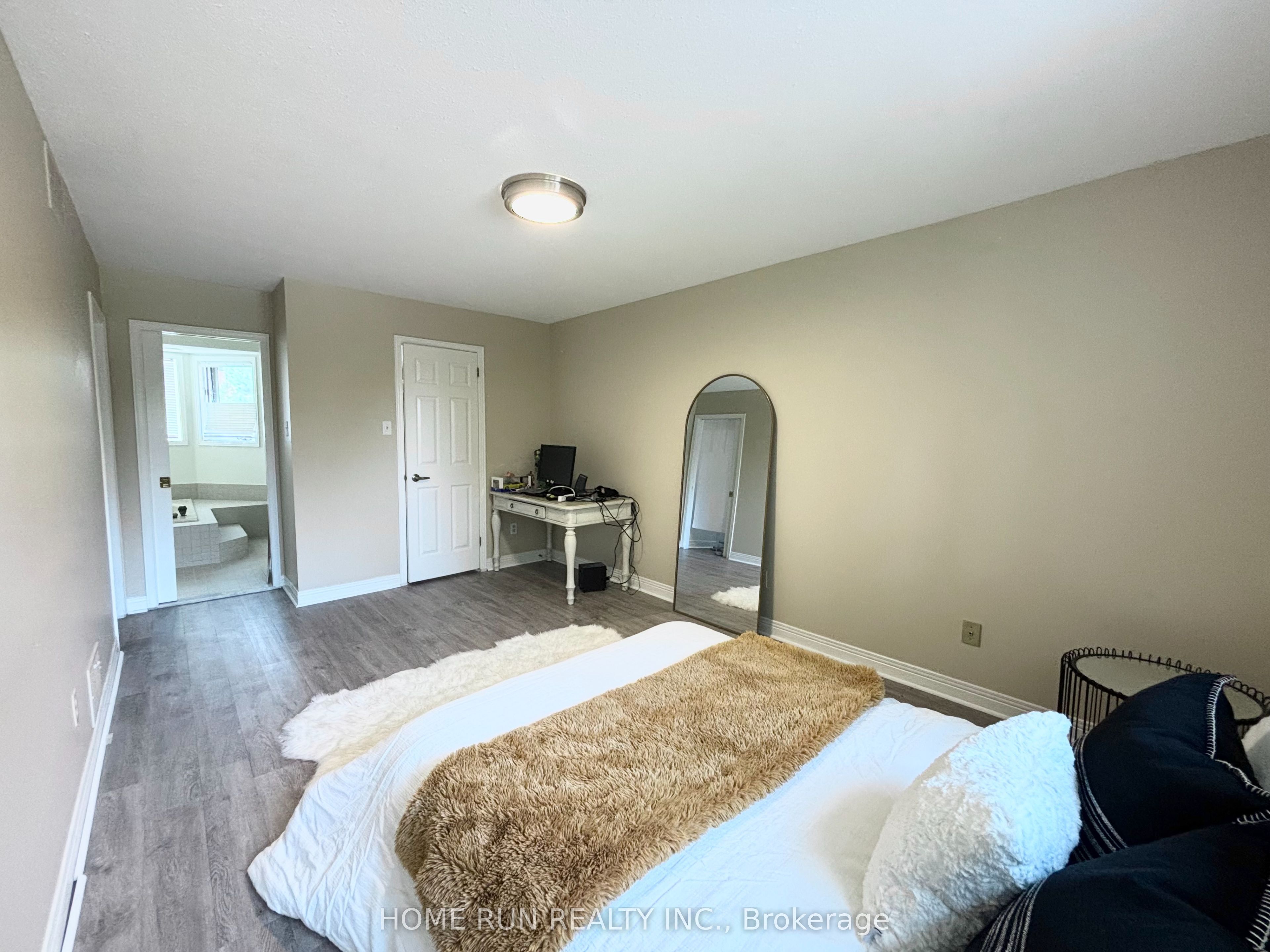 10 Westchester Court Property Photo 22
