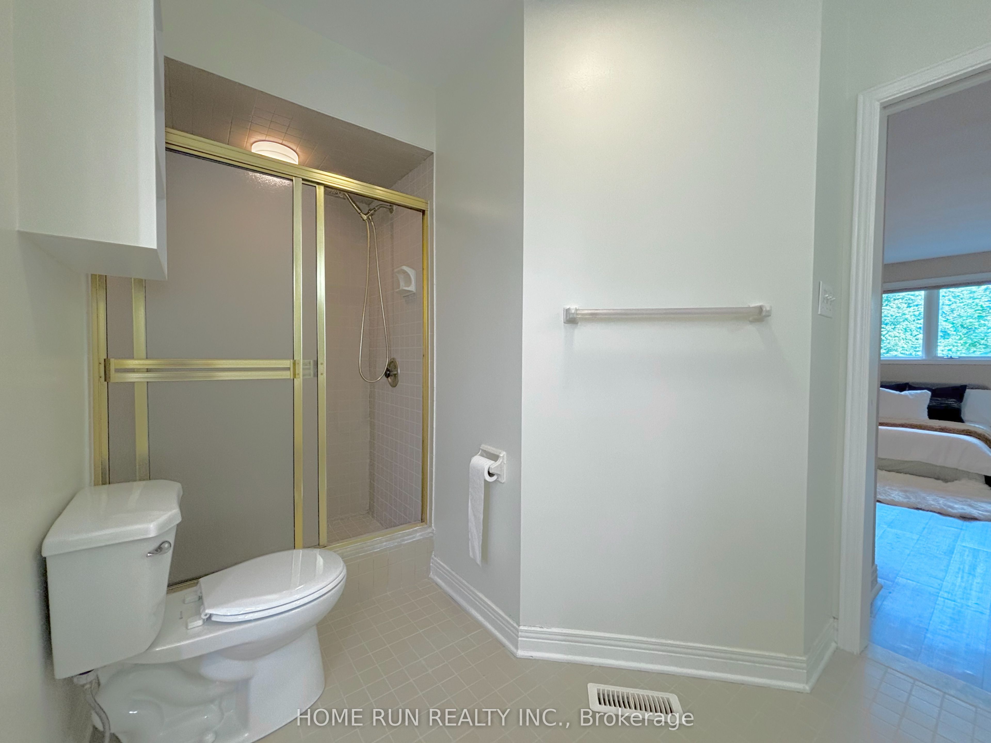 10 Westchester Court Property Photo 24