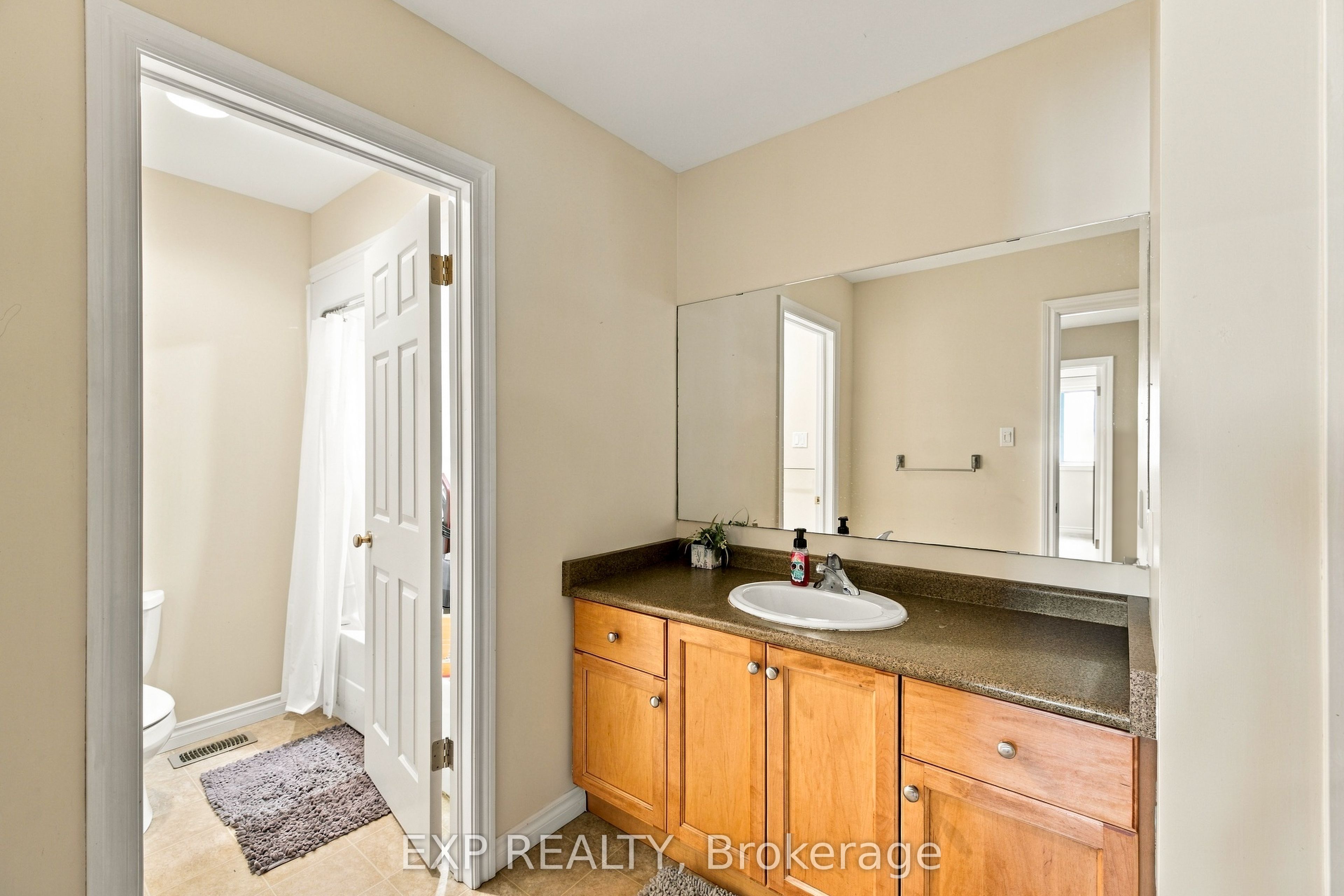 697 Rhine Fall Drive Property Photo 34