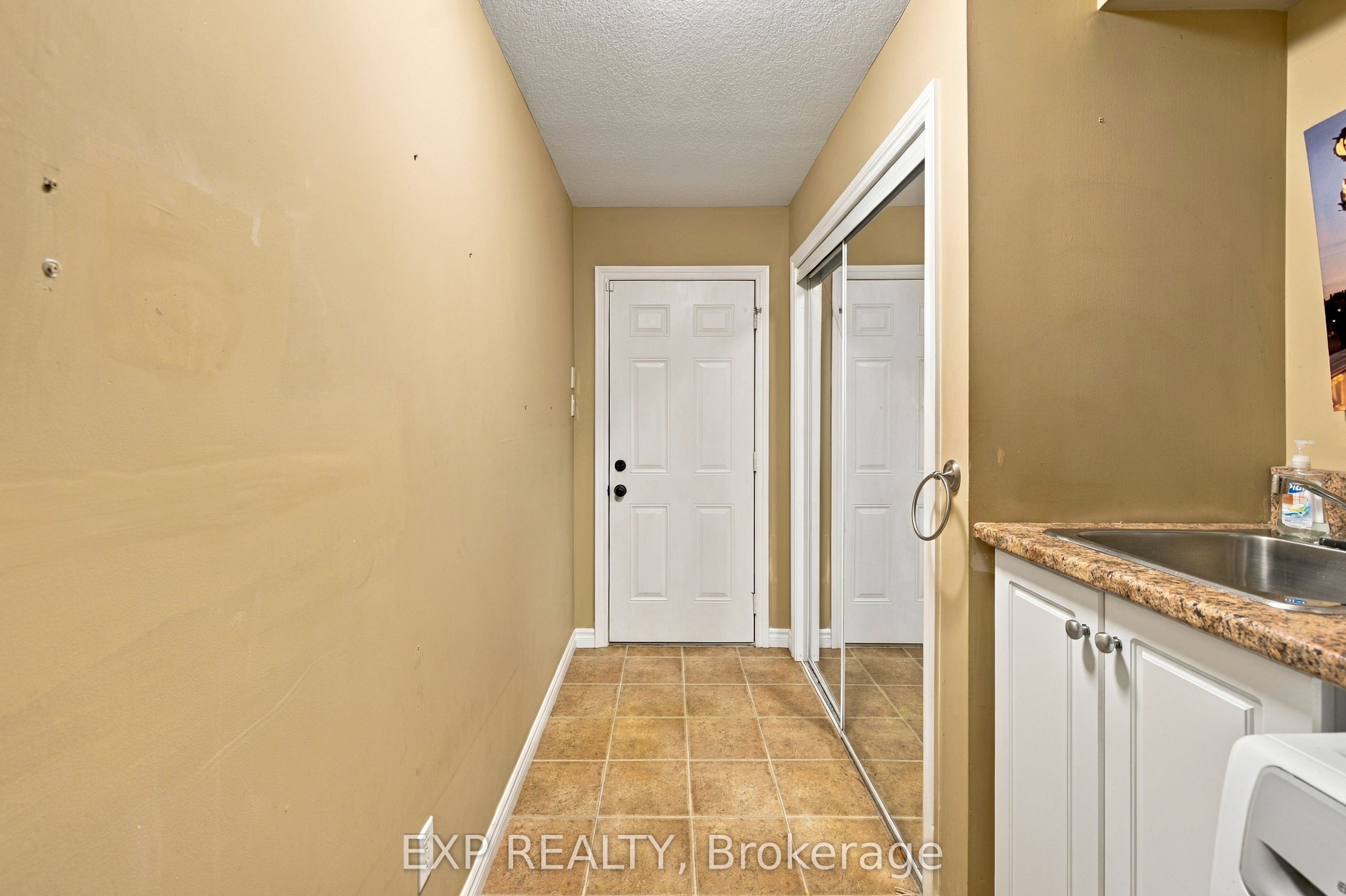 697 Rhine Fall Drive Property Photo 40