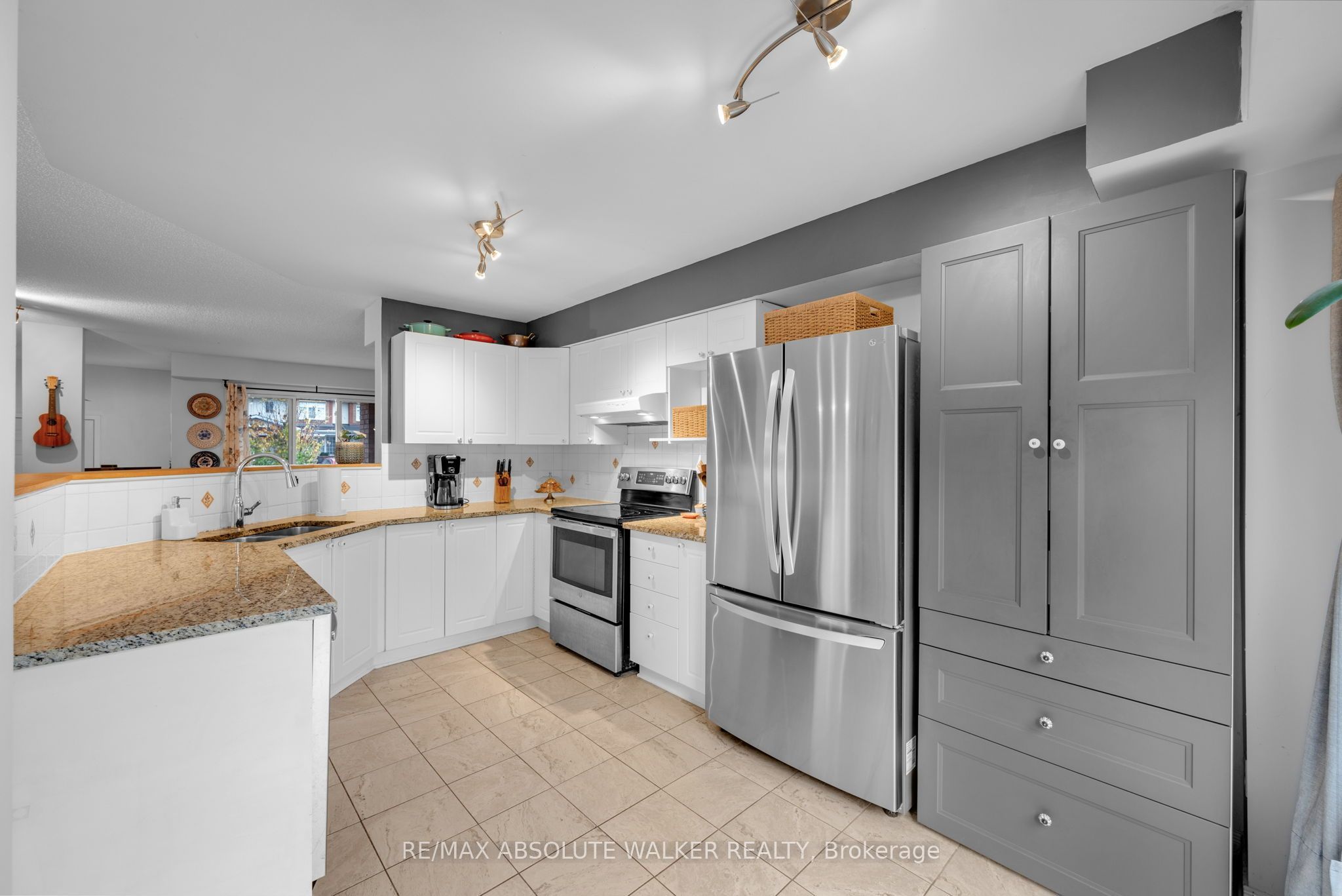 69 Inverkip Avenue Property Photo 7