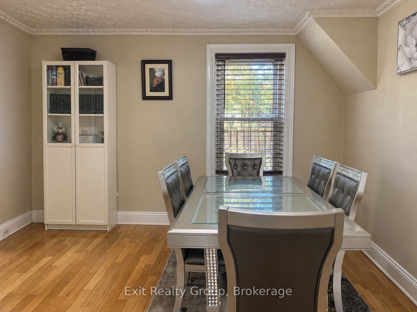 19 Cedar Street Property Photo 4