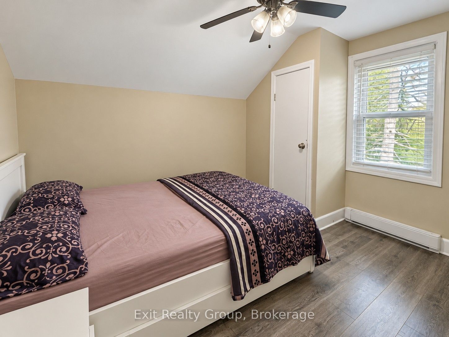 19 Cedar Street Property Photo 17