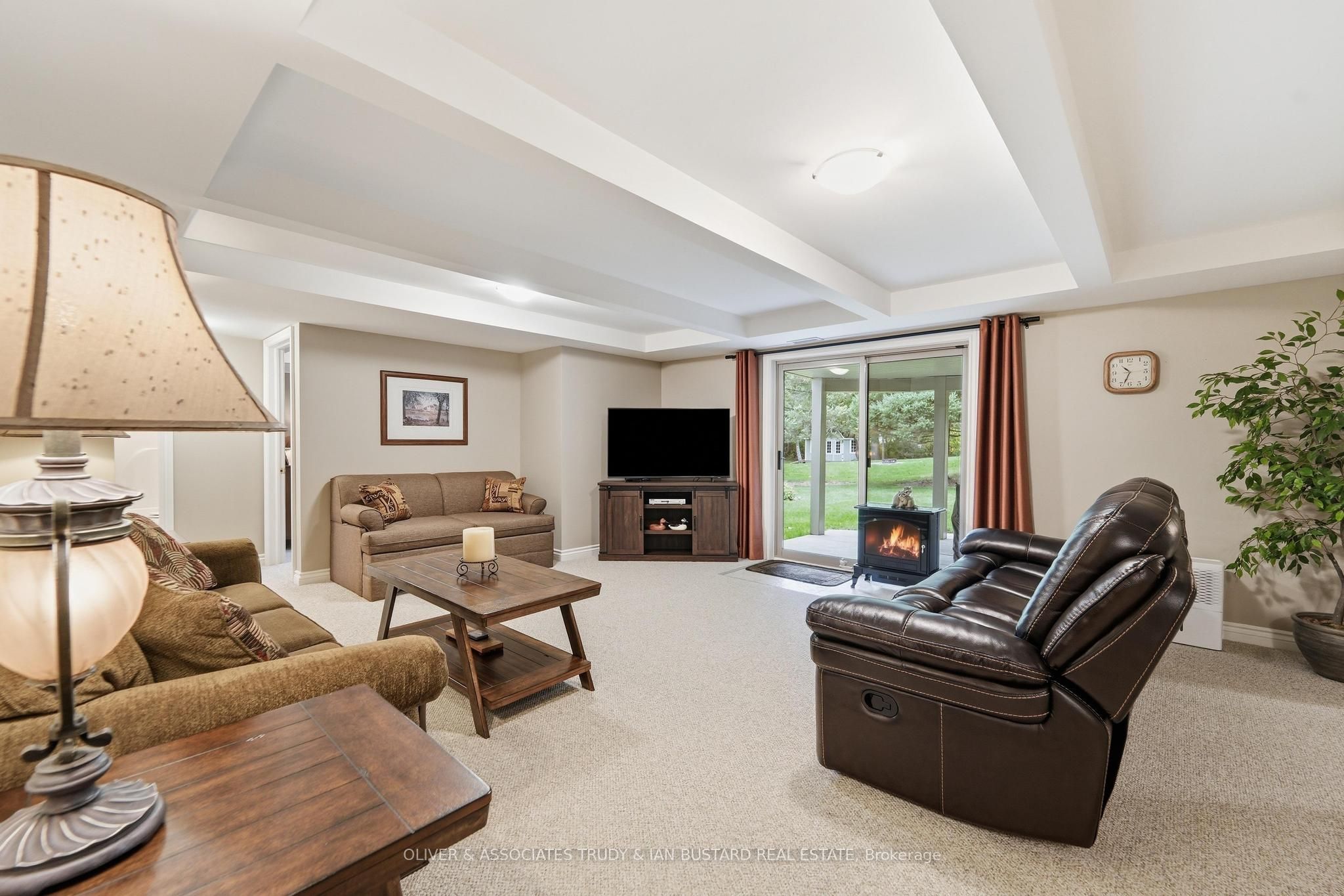 10075 Jennison Crescent Property Photo 27