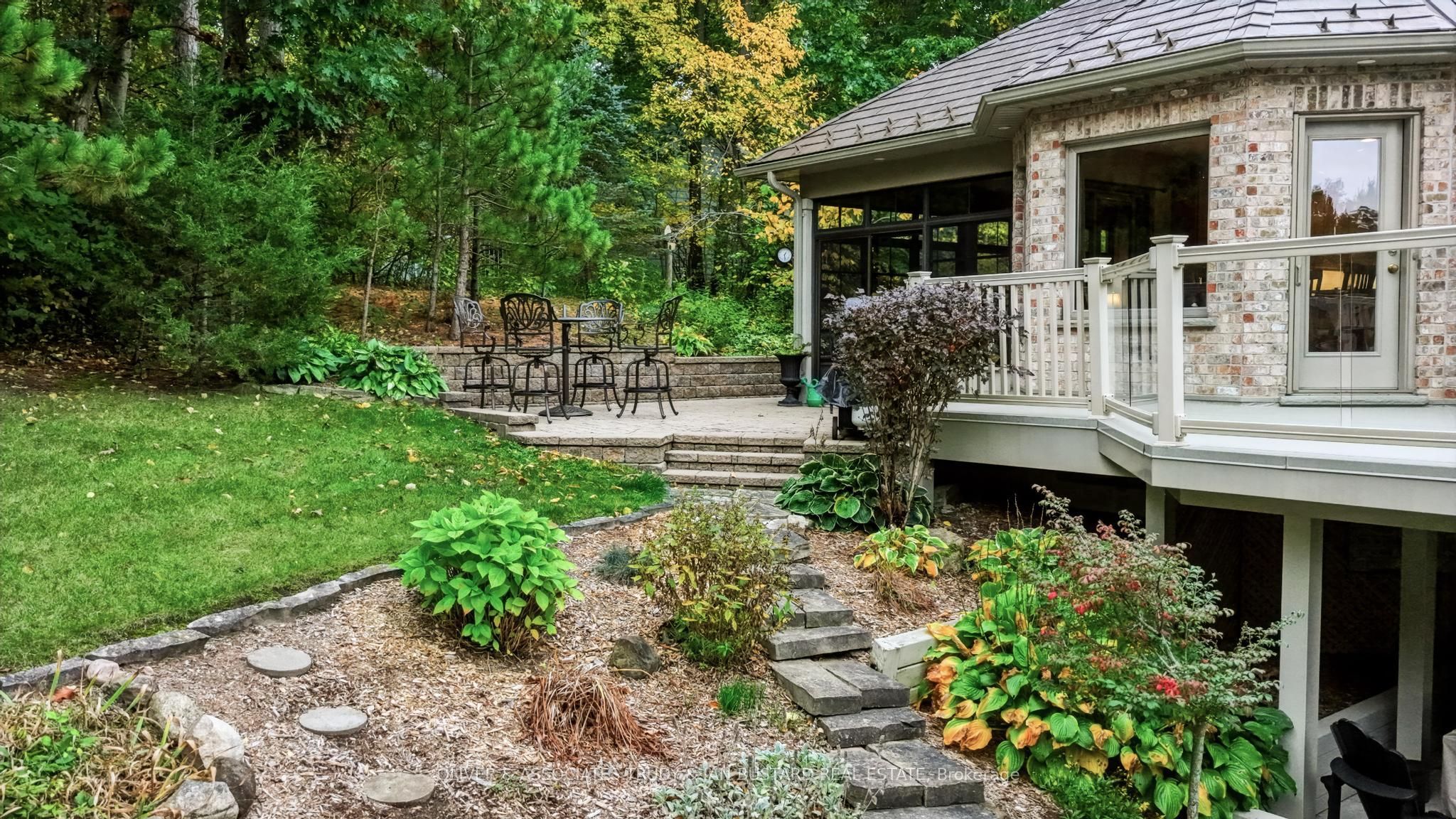 10075 Jennison Crescent Property Photo 36