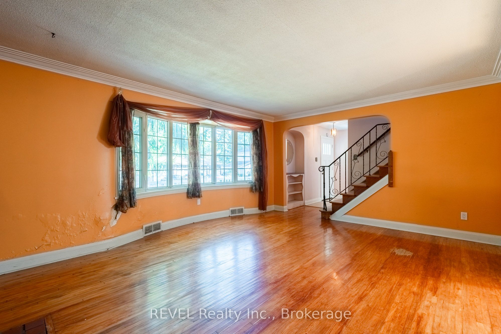 7044 Leeming Street Property Photo 11