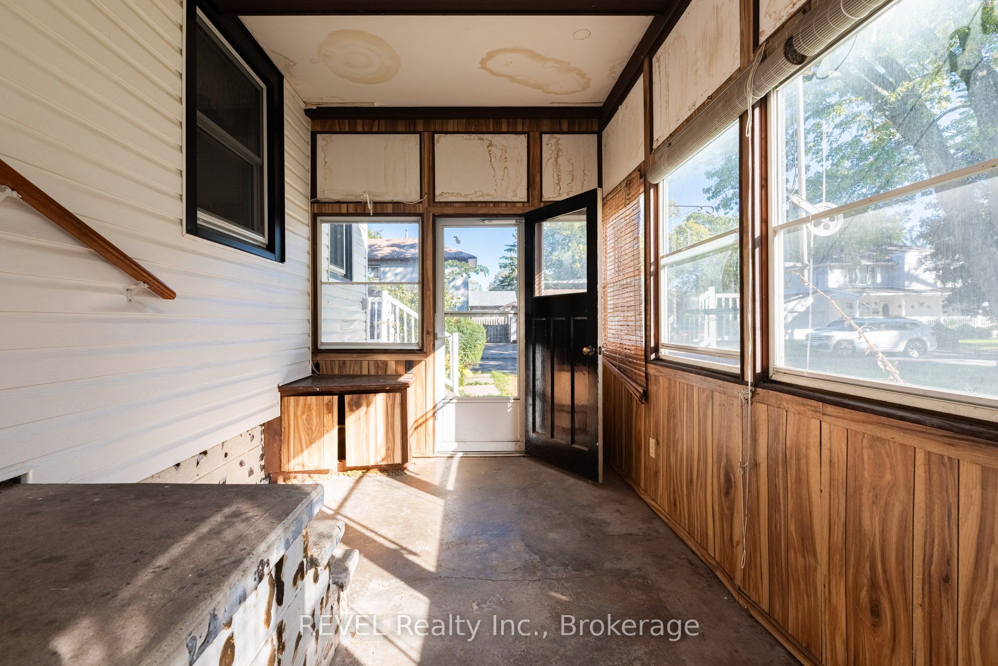 7044 Leeming Street Property Photo 25