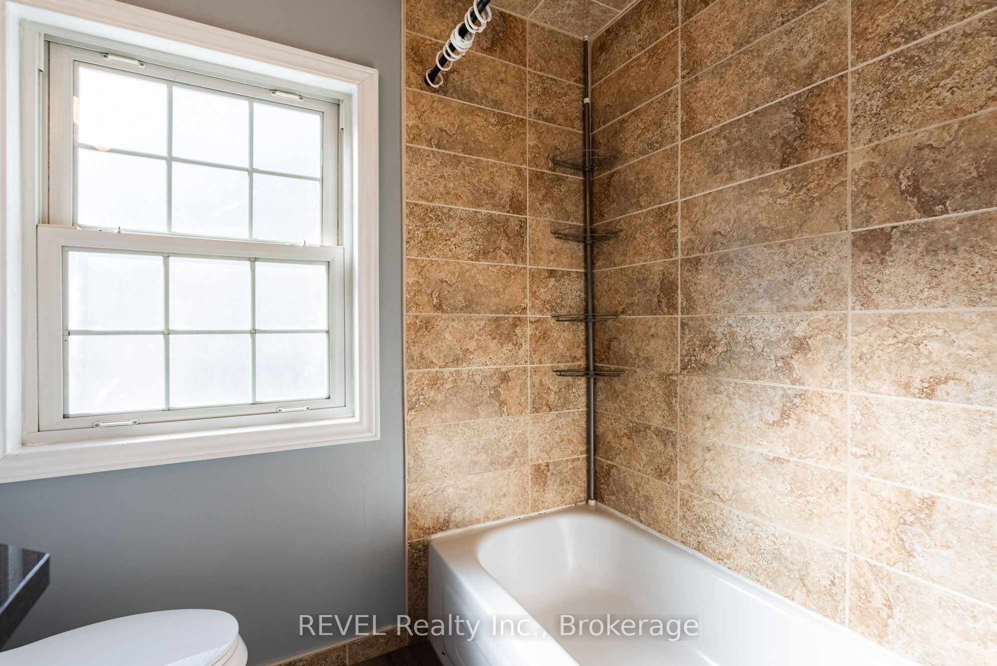7044 Leeming Street Property Photo 32