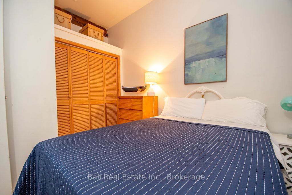 8 Bridge Street N Property Photo 29
