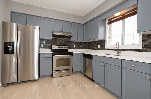 521 Blackwater Place Property Photo 7