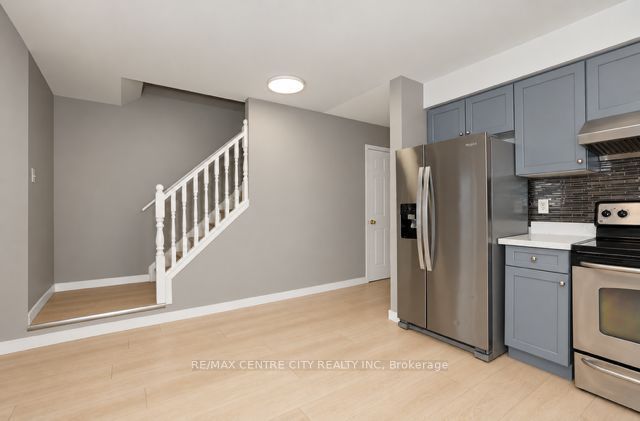 521 Blackwater Place Property Photo 8