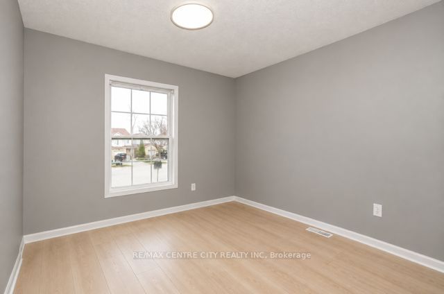 521 Blackwater Place Property Photo 13