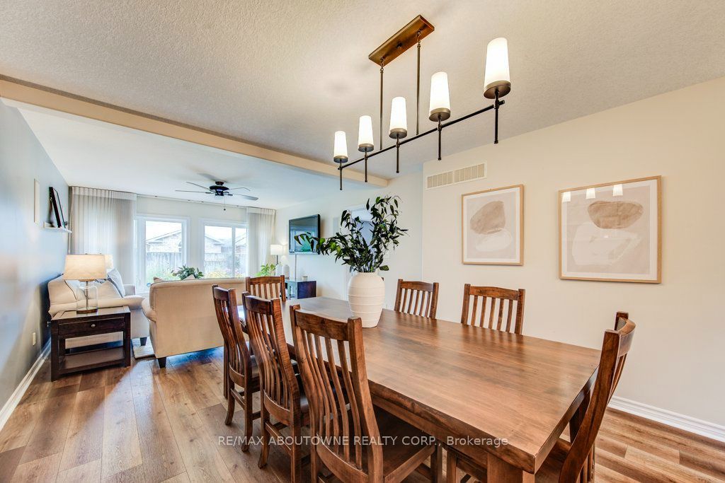 12 Brock Street Property Photo 5