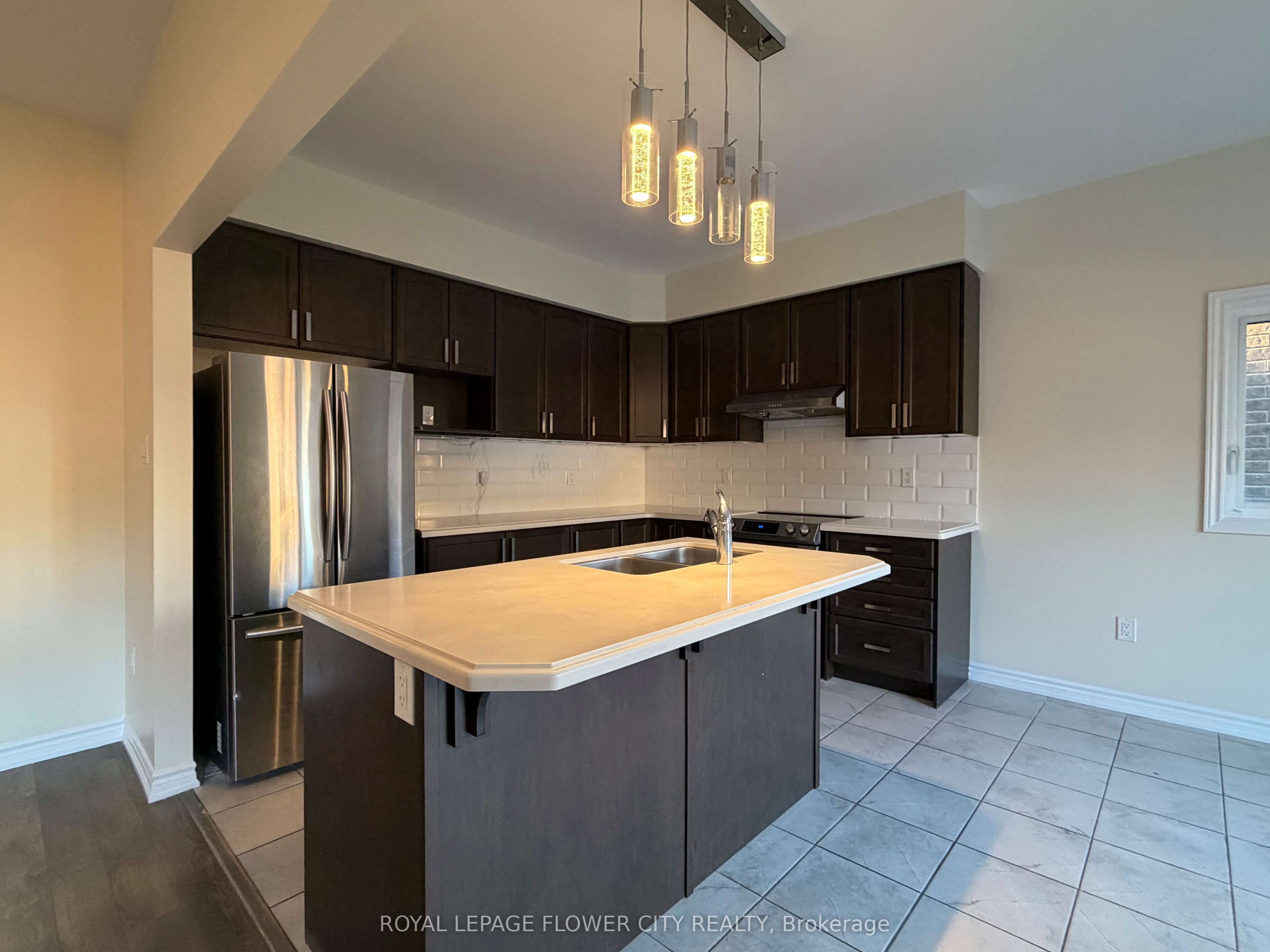 6 Tarrison Street Property Photo 3