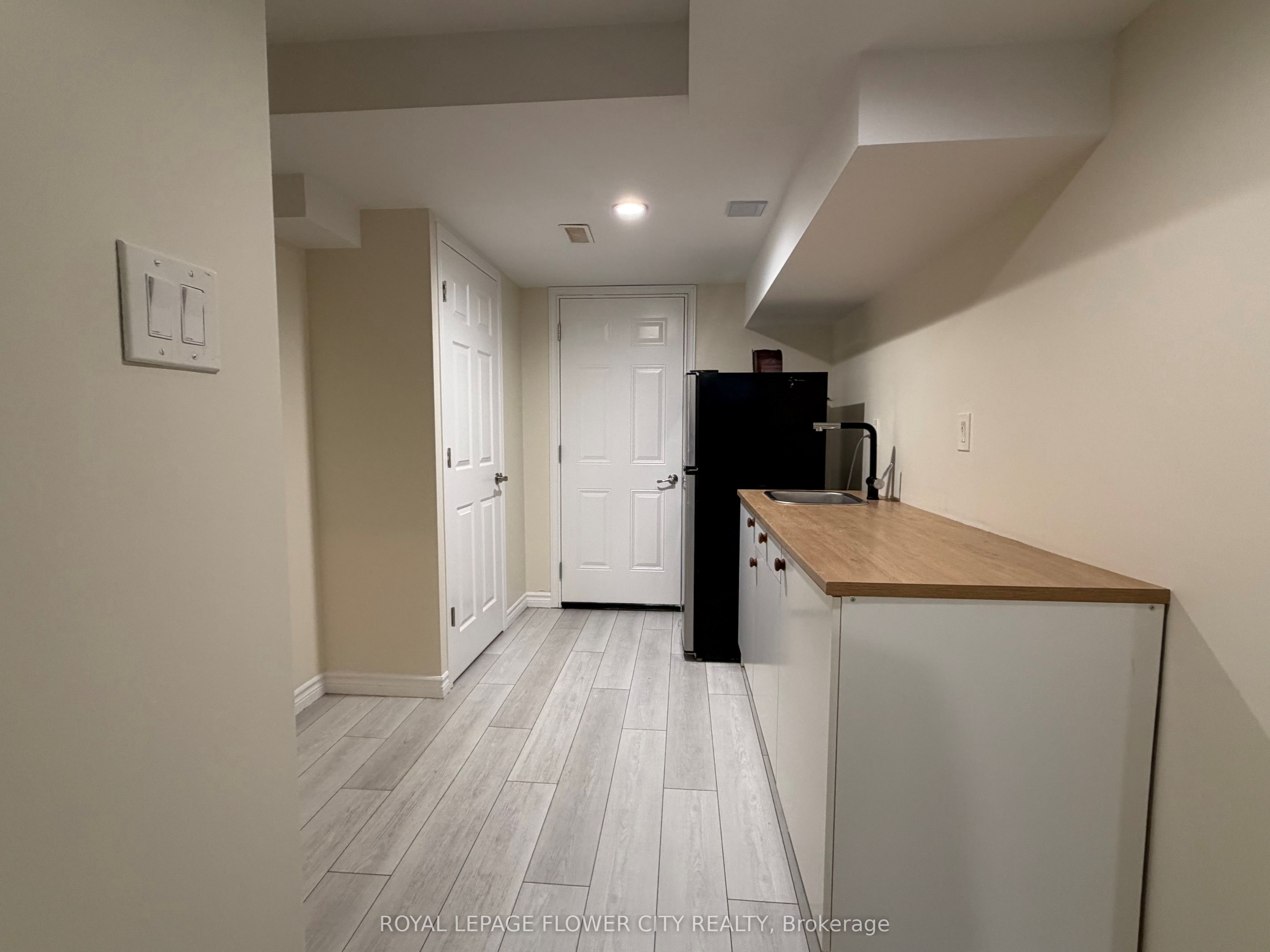 6 Tarrison Street Property Photo 19