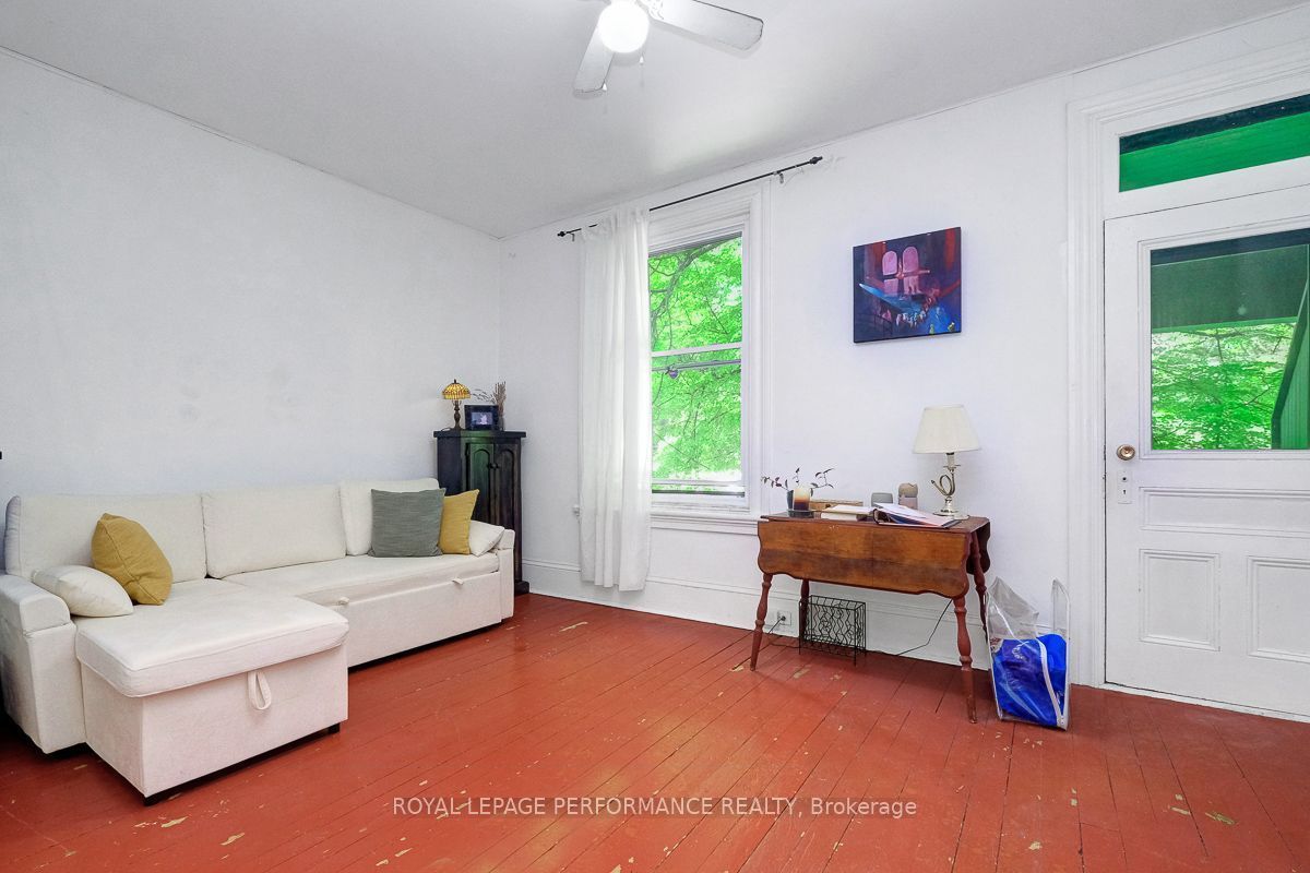 486-488 Lisgar Street Property Photo 21