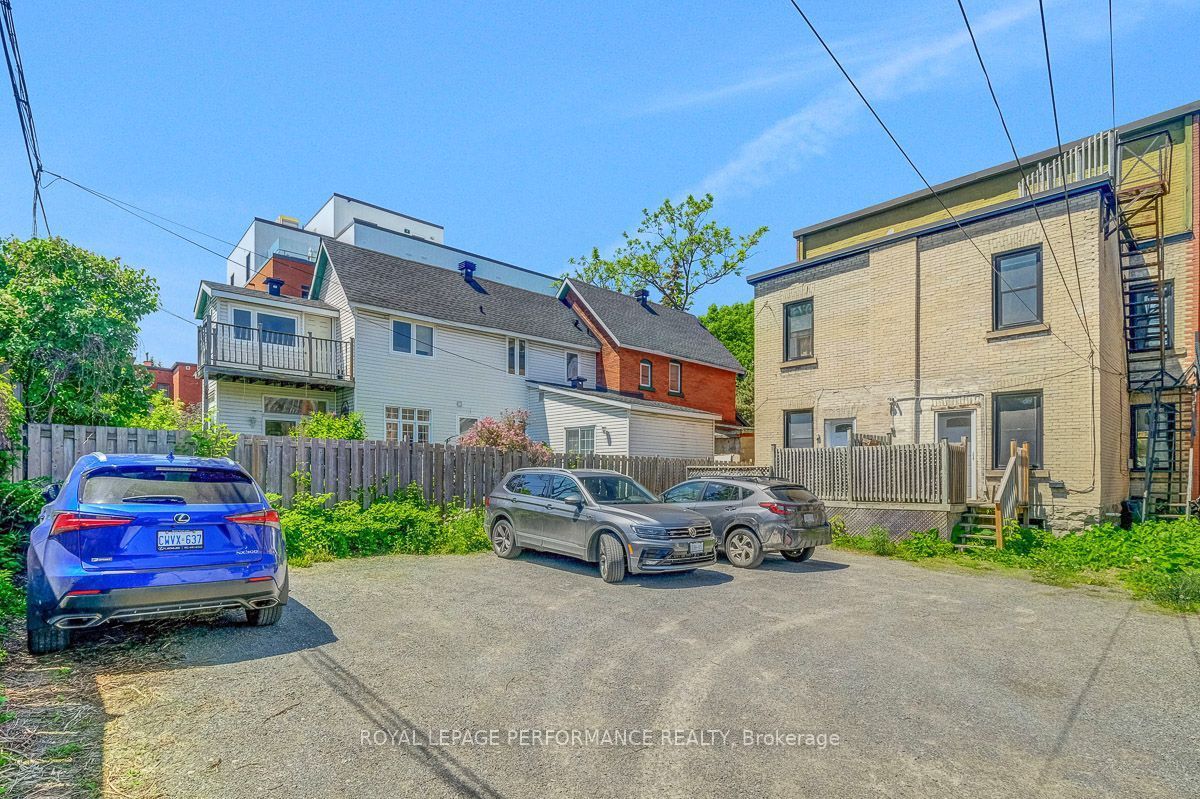 486-488 Lisgar Street Property Photo 29