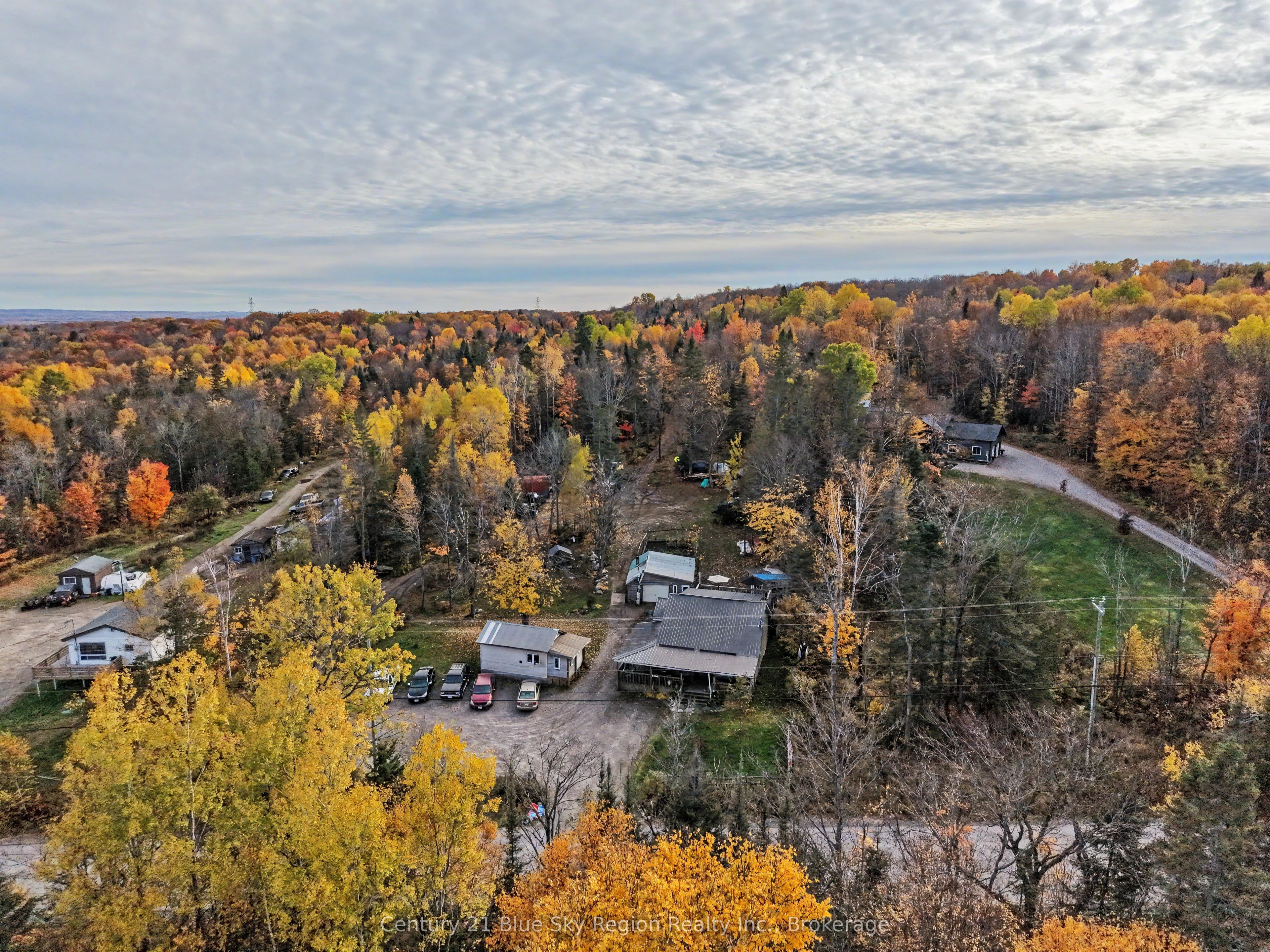 1367 Four Mile Lake Road Property Photo 2