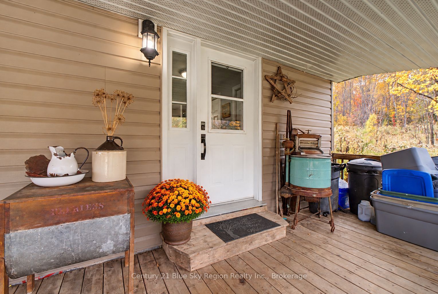 1367 Four Mile Lake Road Property Photo 9