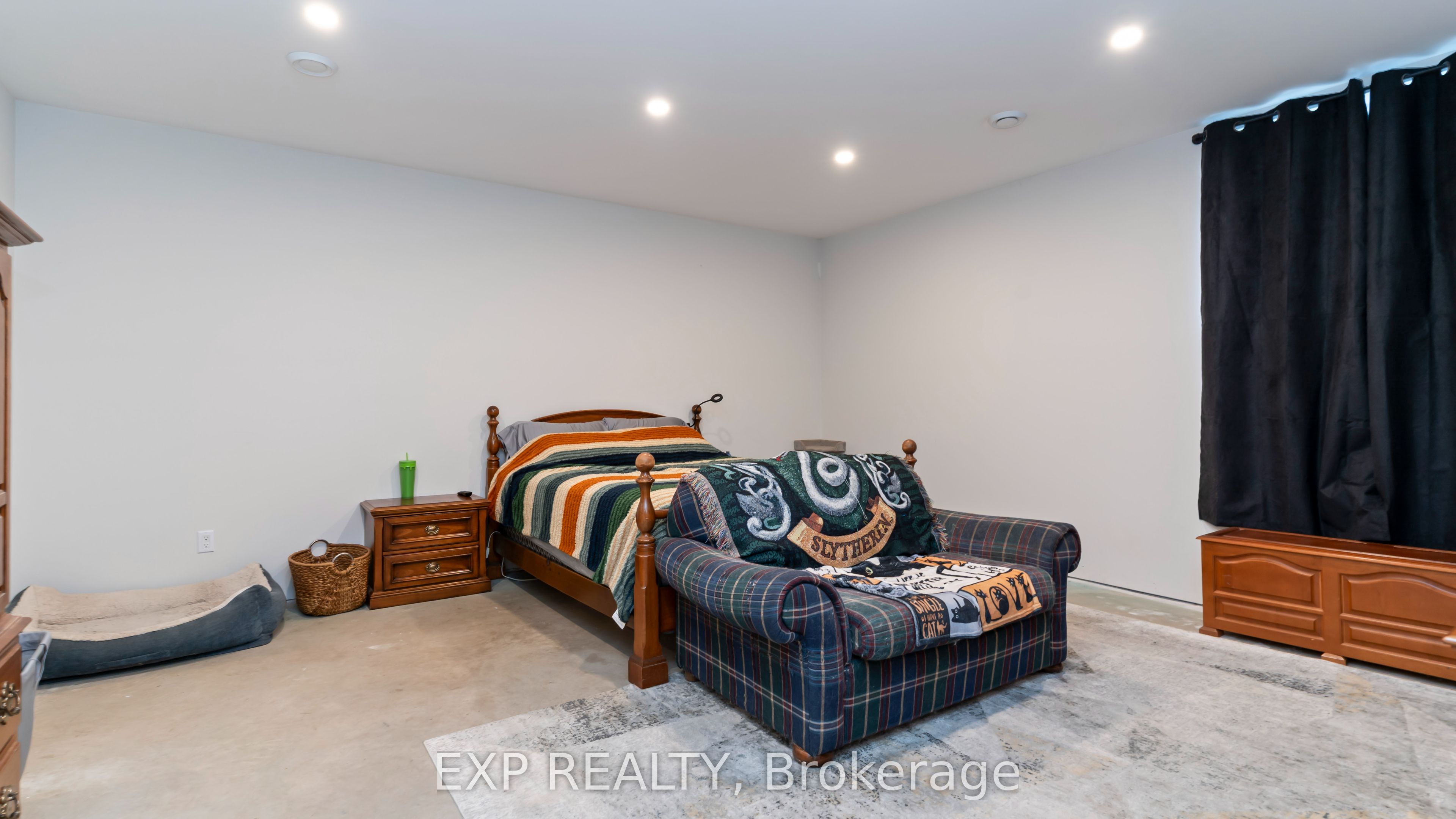 35849 Rose Avenue Property Photo 40