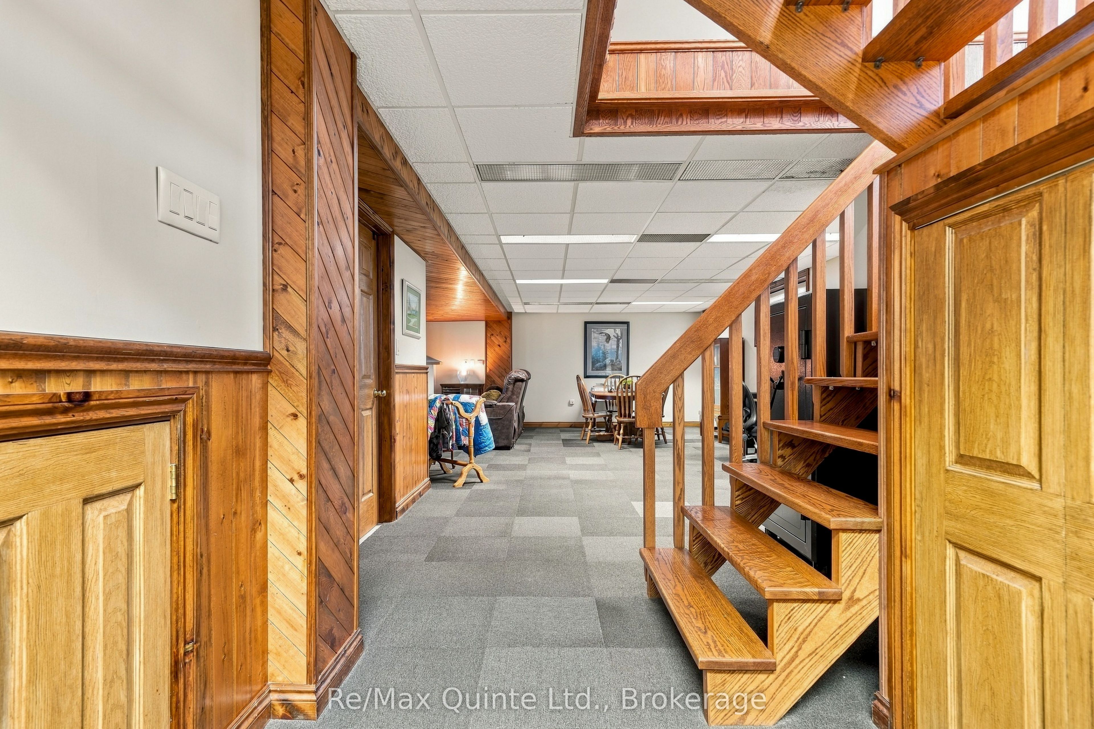 40 Wallbridge Circle Property Photo 28