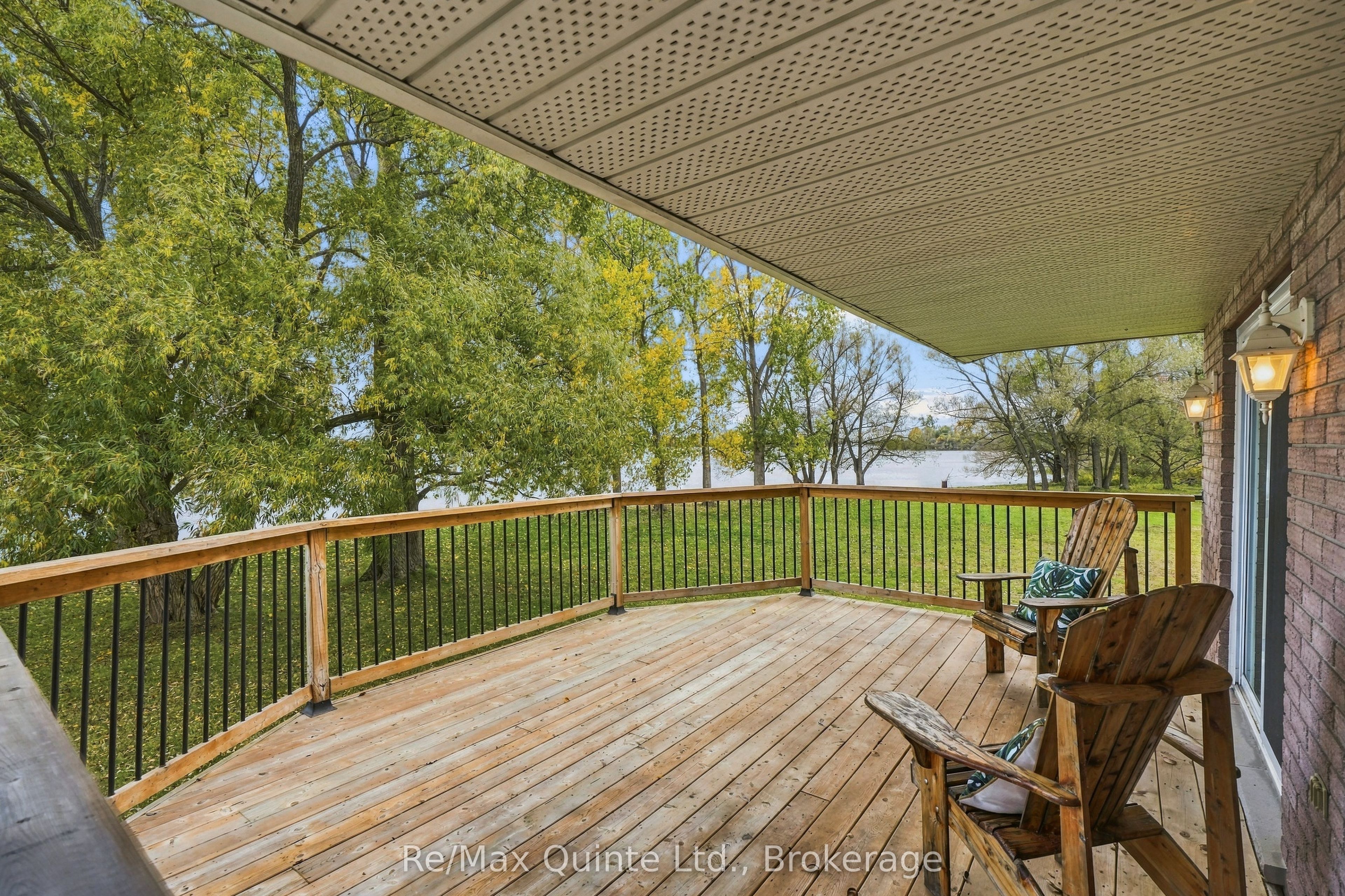 40 Wallbridge Circle Property Photo 36