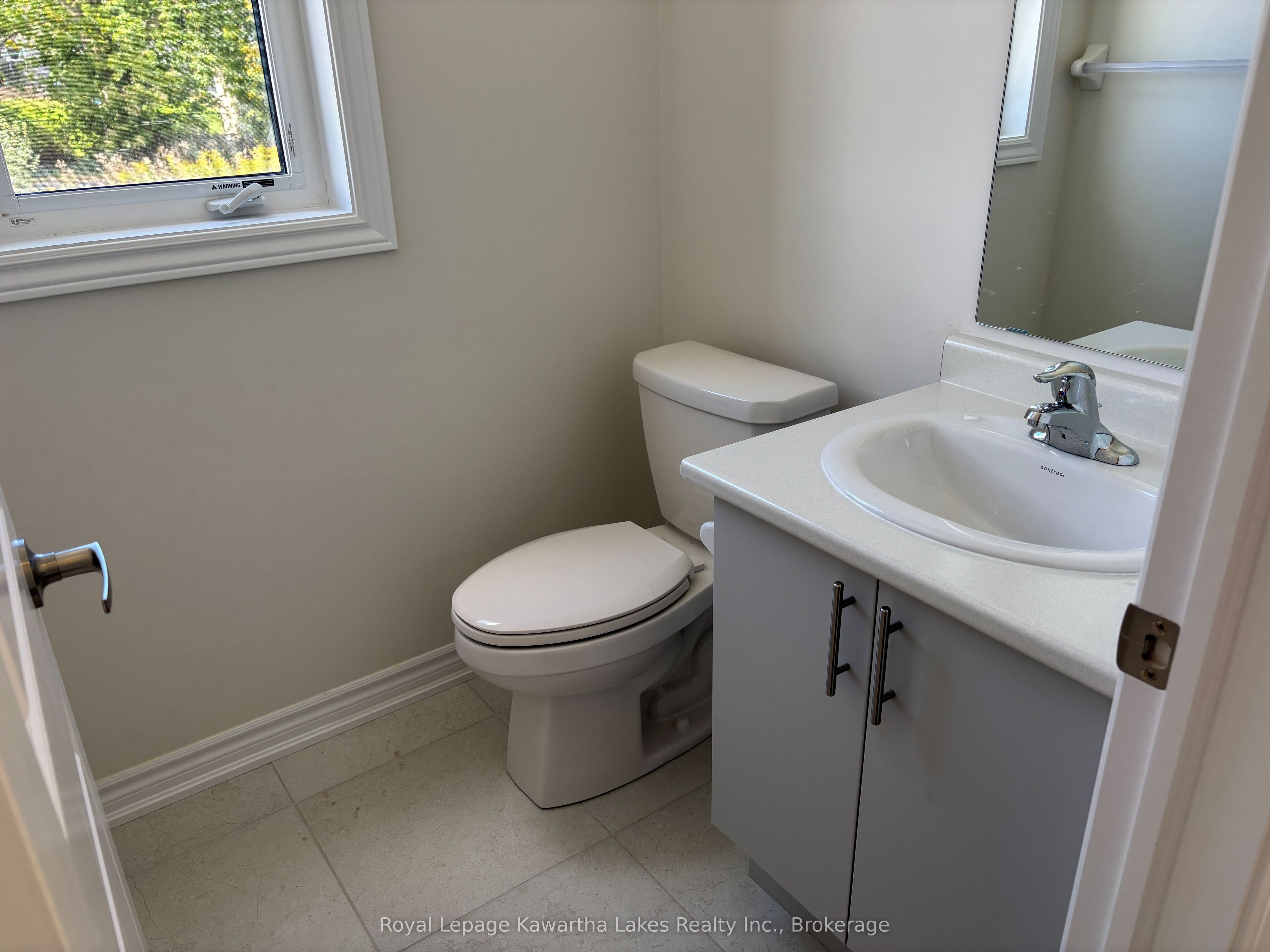 26 Ingle Way Property Photo 11