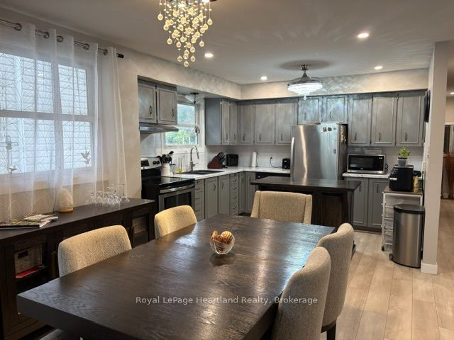 153 Bayfield Road Property Photo 8