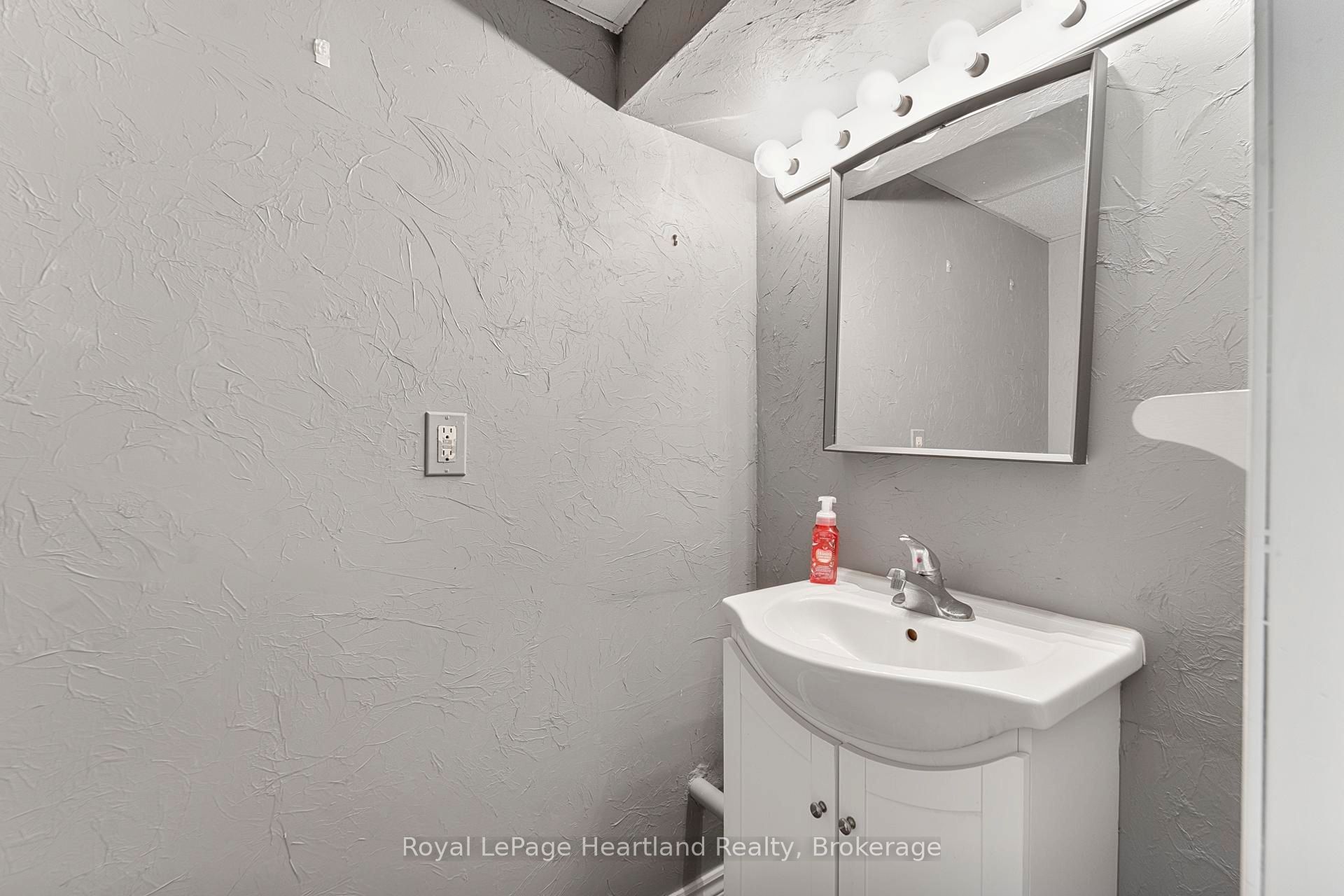 164 Bayfield Road Property Photo 33