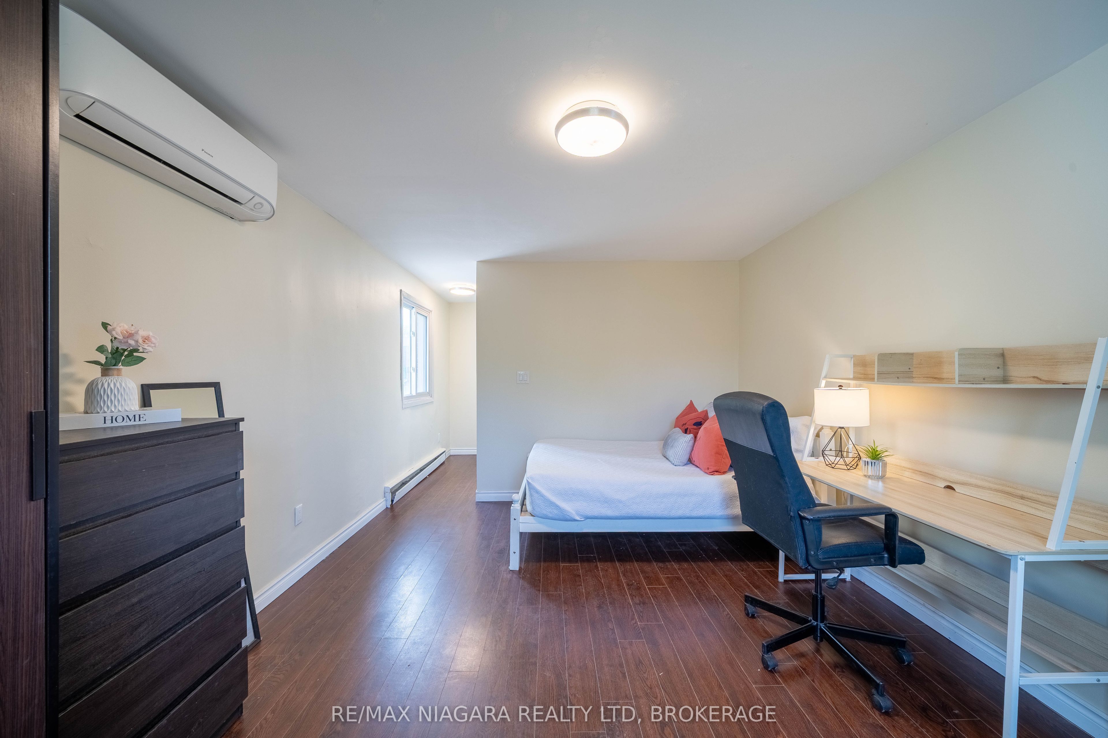 293-295 Glenridge Avenue Property Photo 12