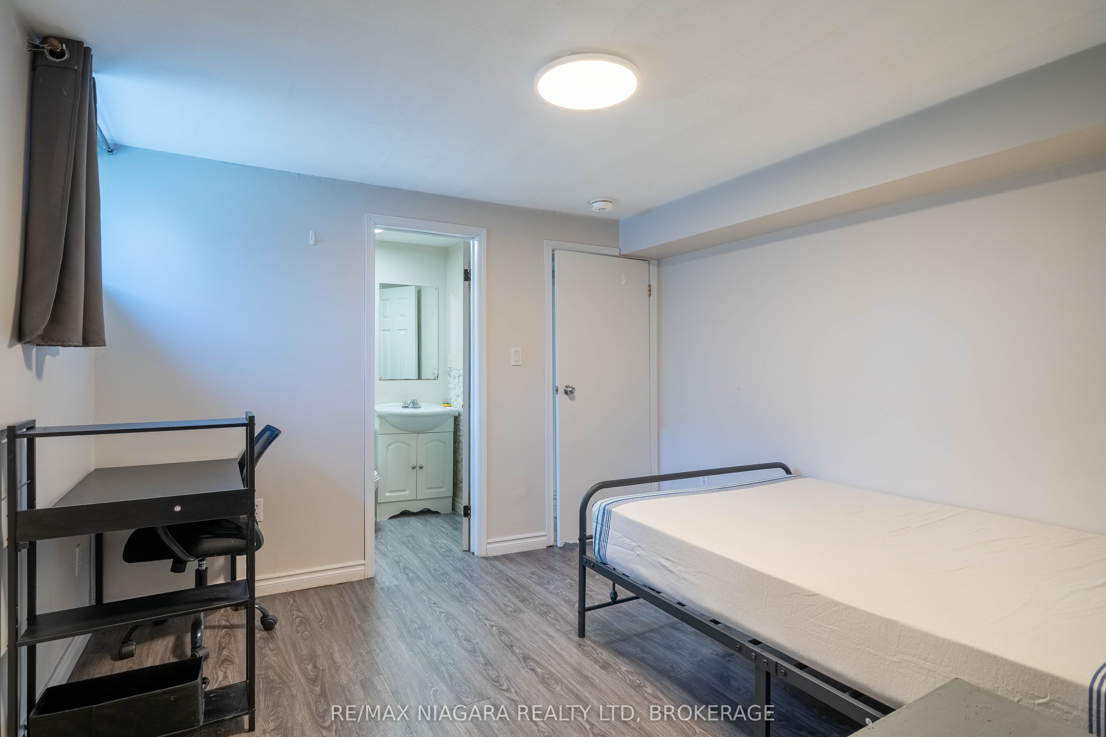 293-295 Glenridge Avenue Property Photo 27