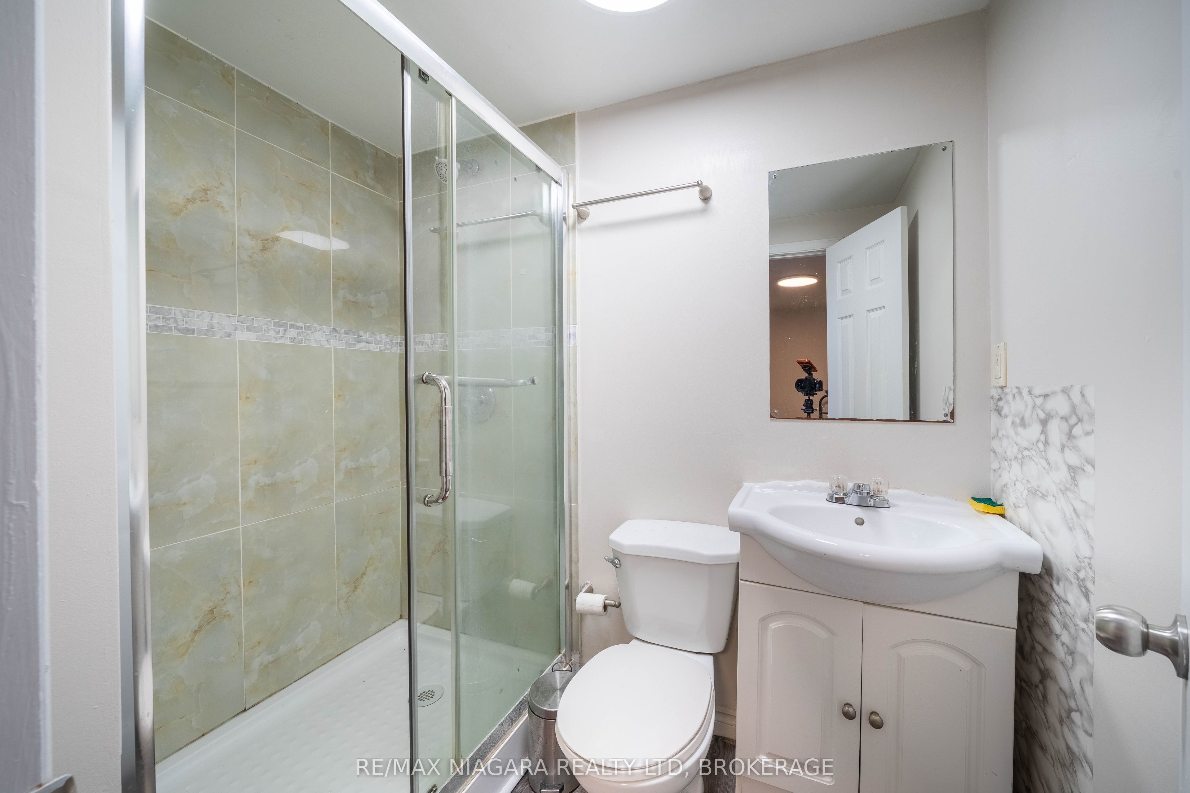293-295 Glenridge Avenue Property Photo 28