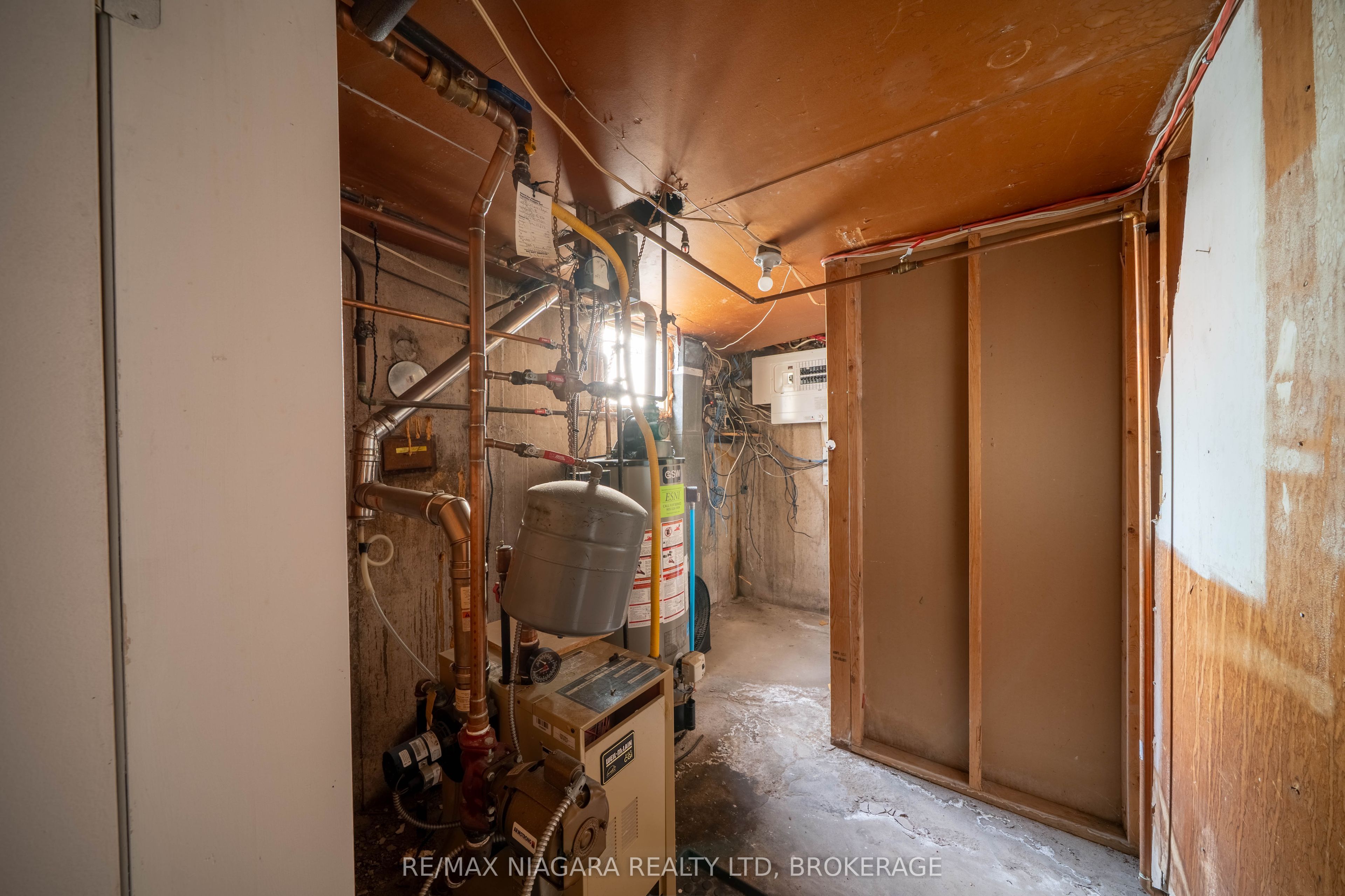 293-295 Glenridge Avenue Property Photo 32