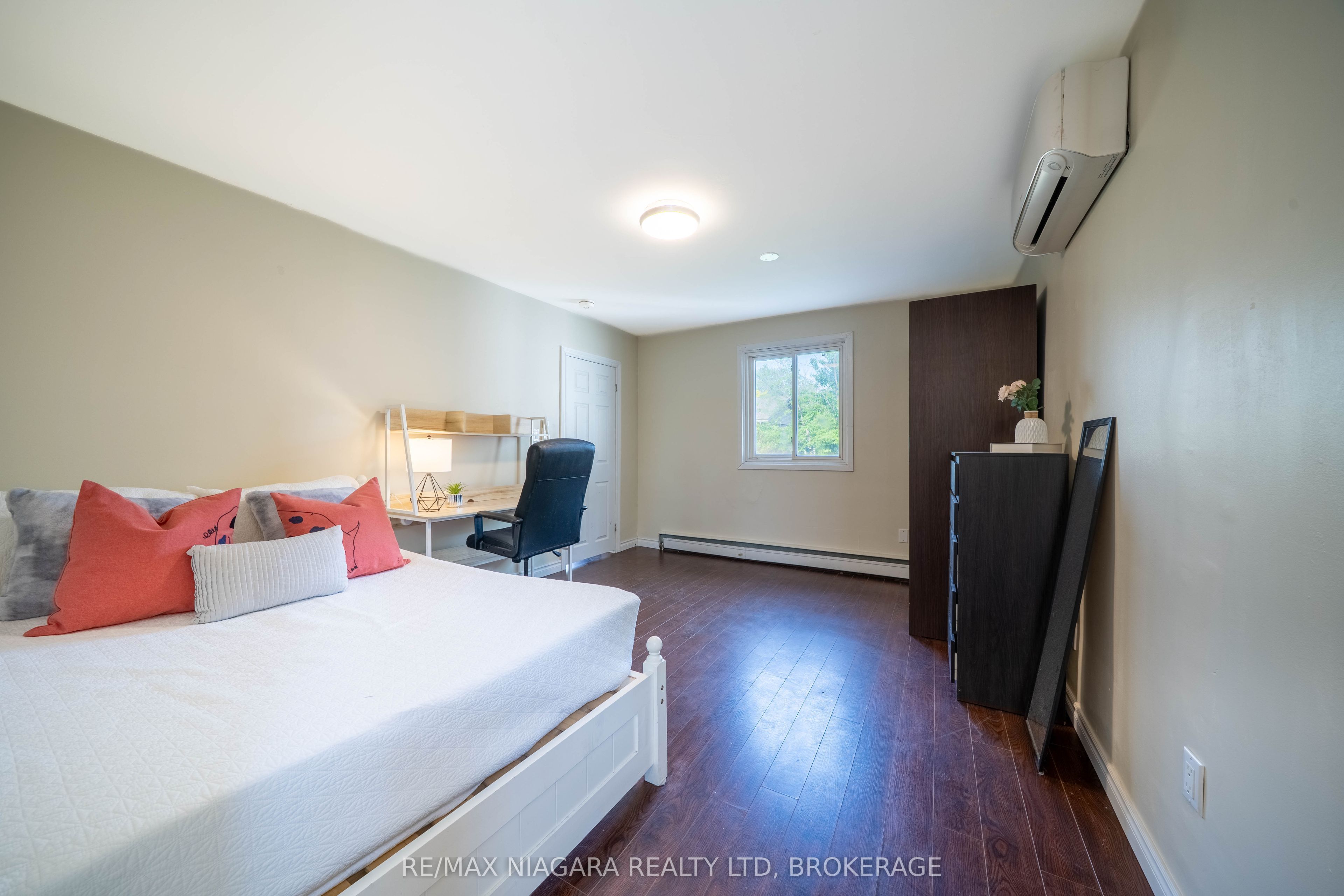 293-295 Glenridge Avenue Property Photo 35