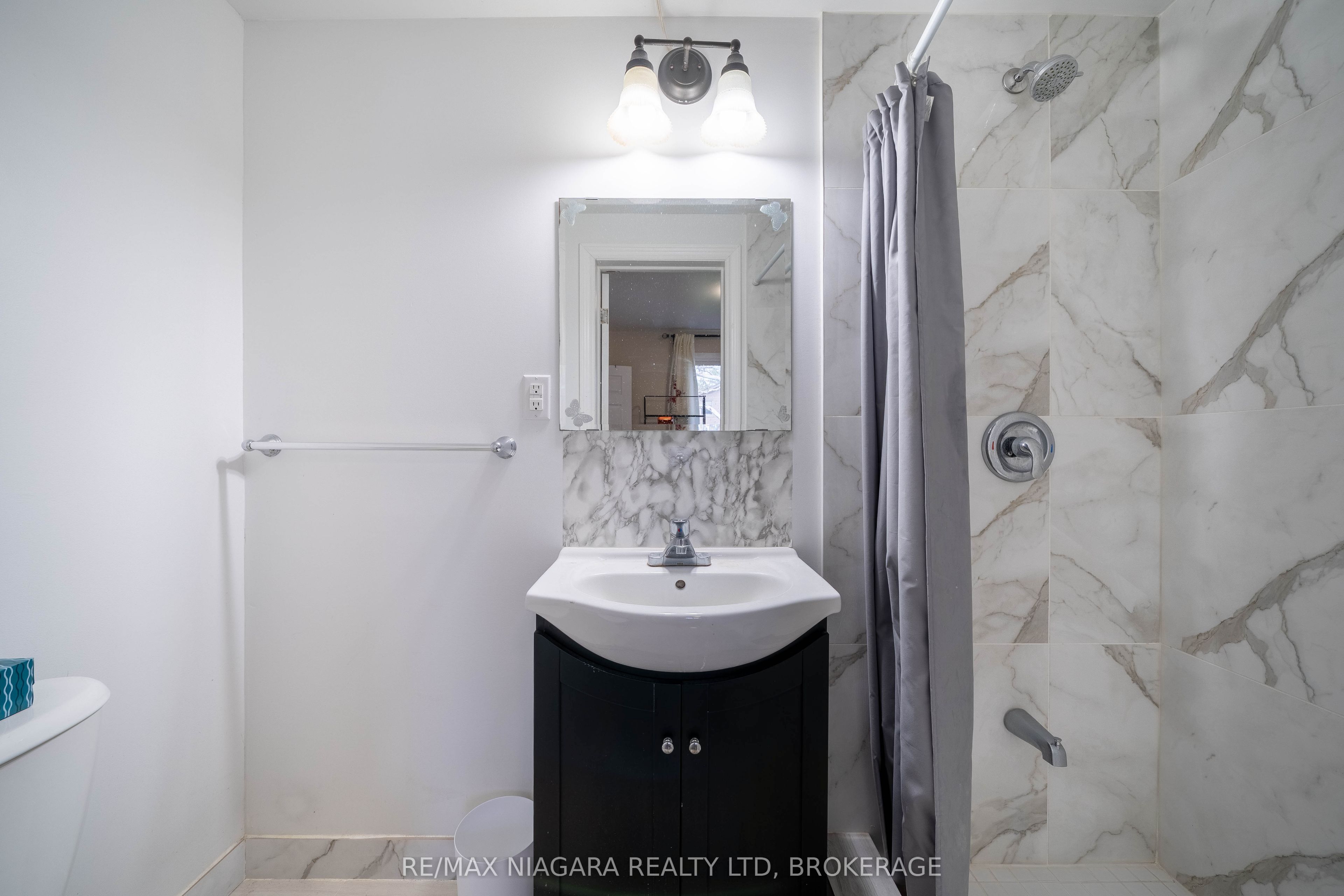 293-295 Glenridge Avenue Property Photo 45