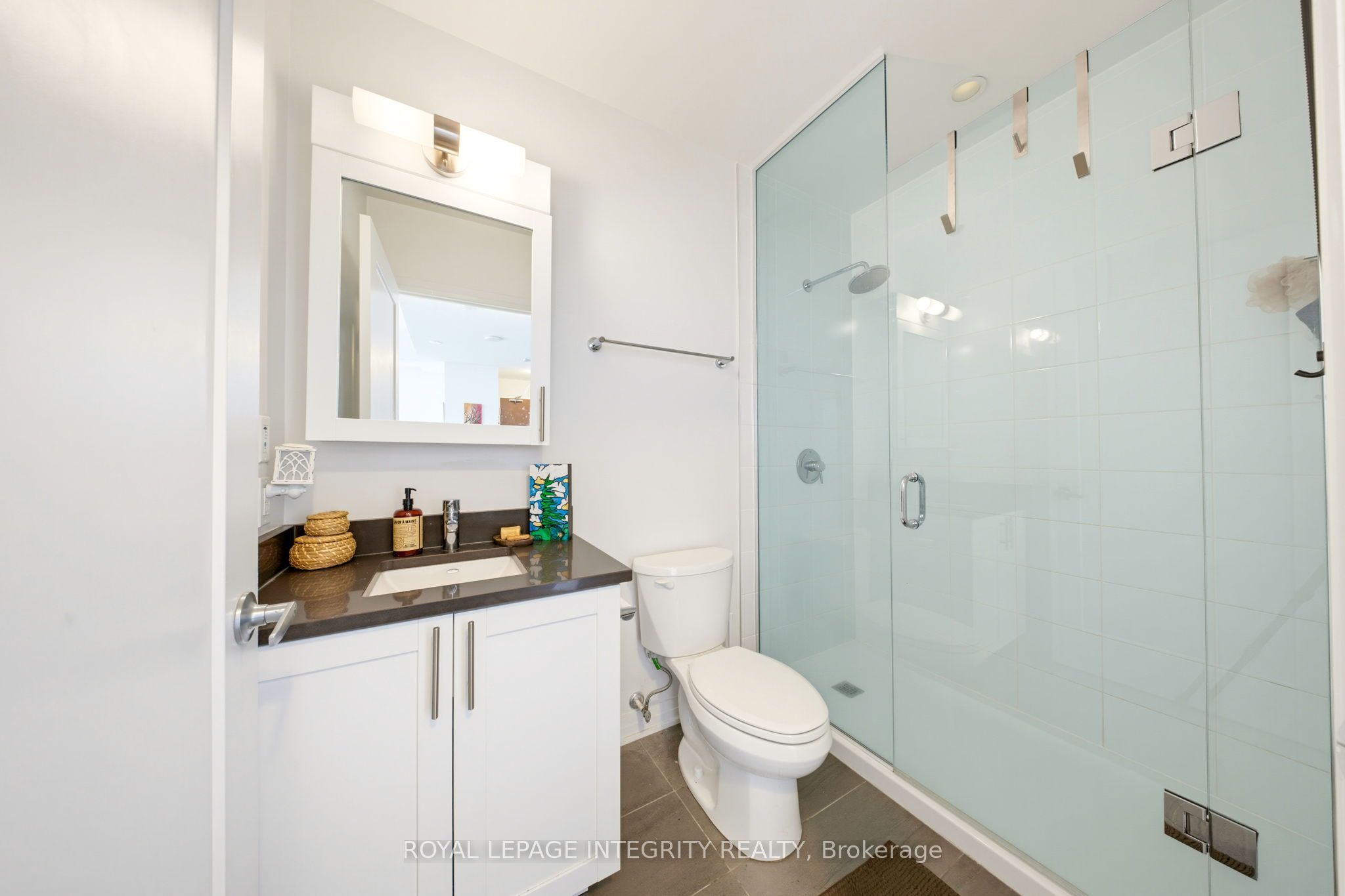 805 Carling Avenue 4005 Property Photo 19