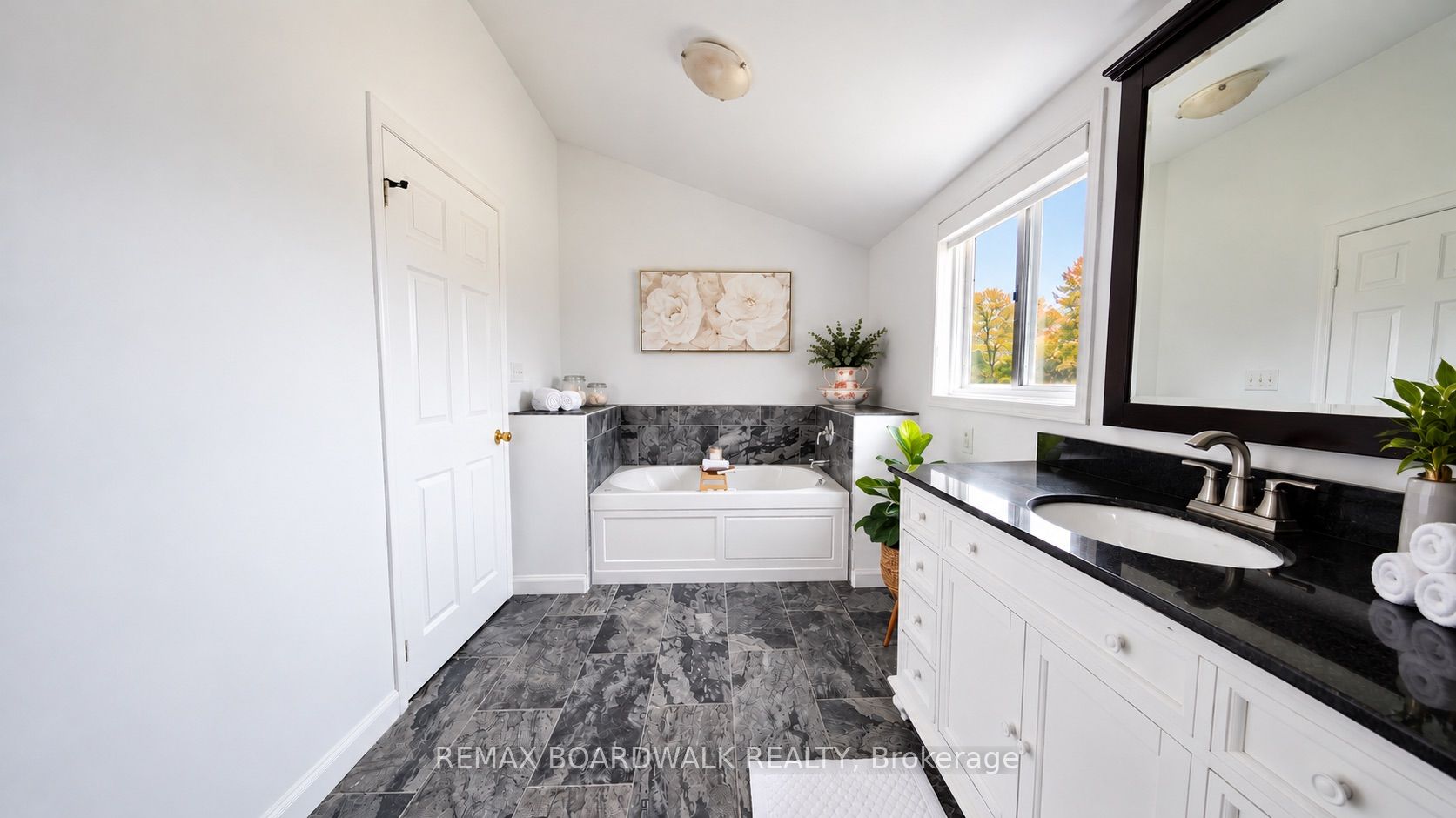 4336 Kilkenny Road Property Photo 43