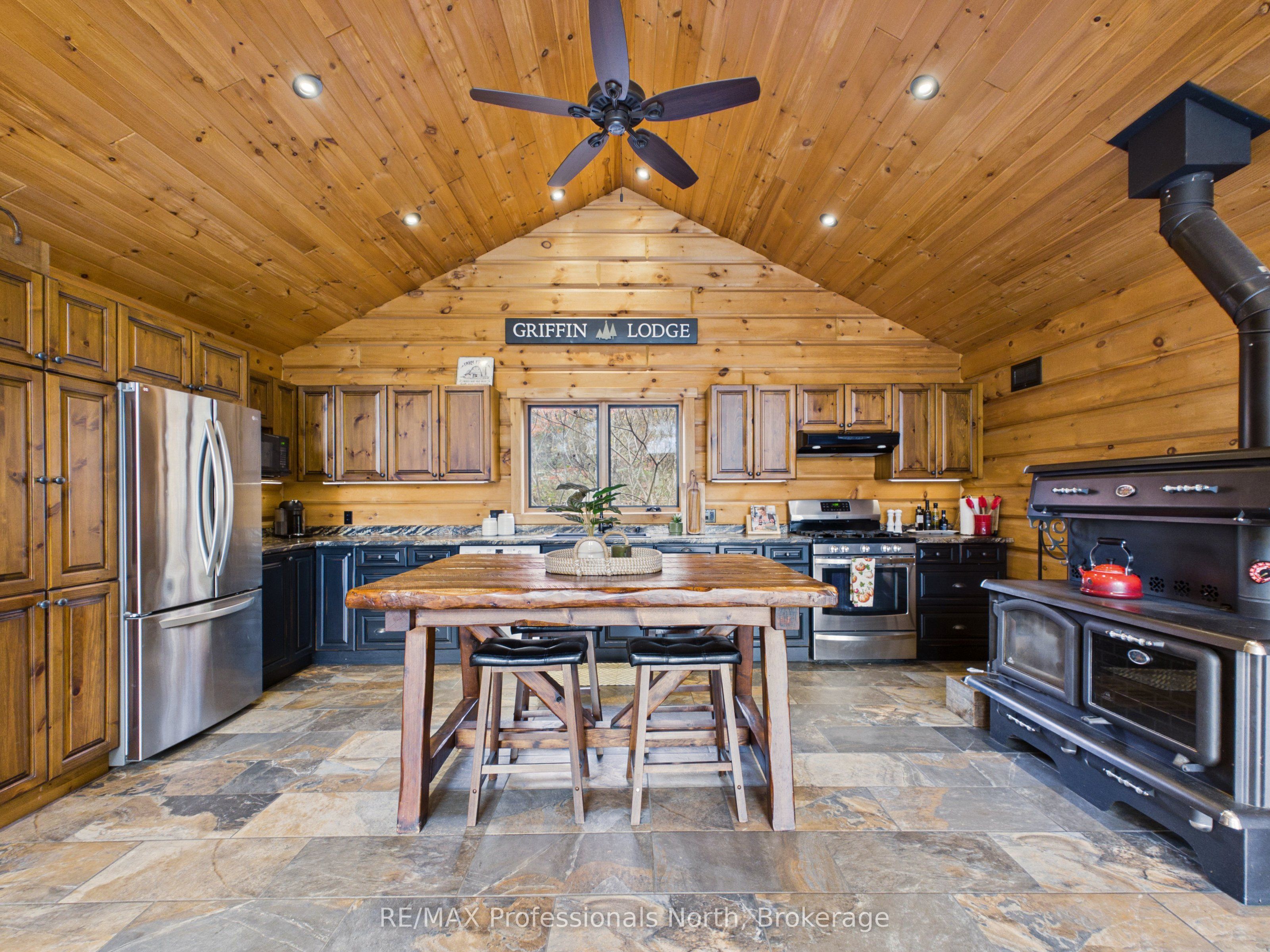 1266 North Shore Road Property Photo 21