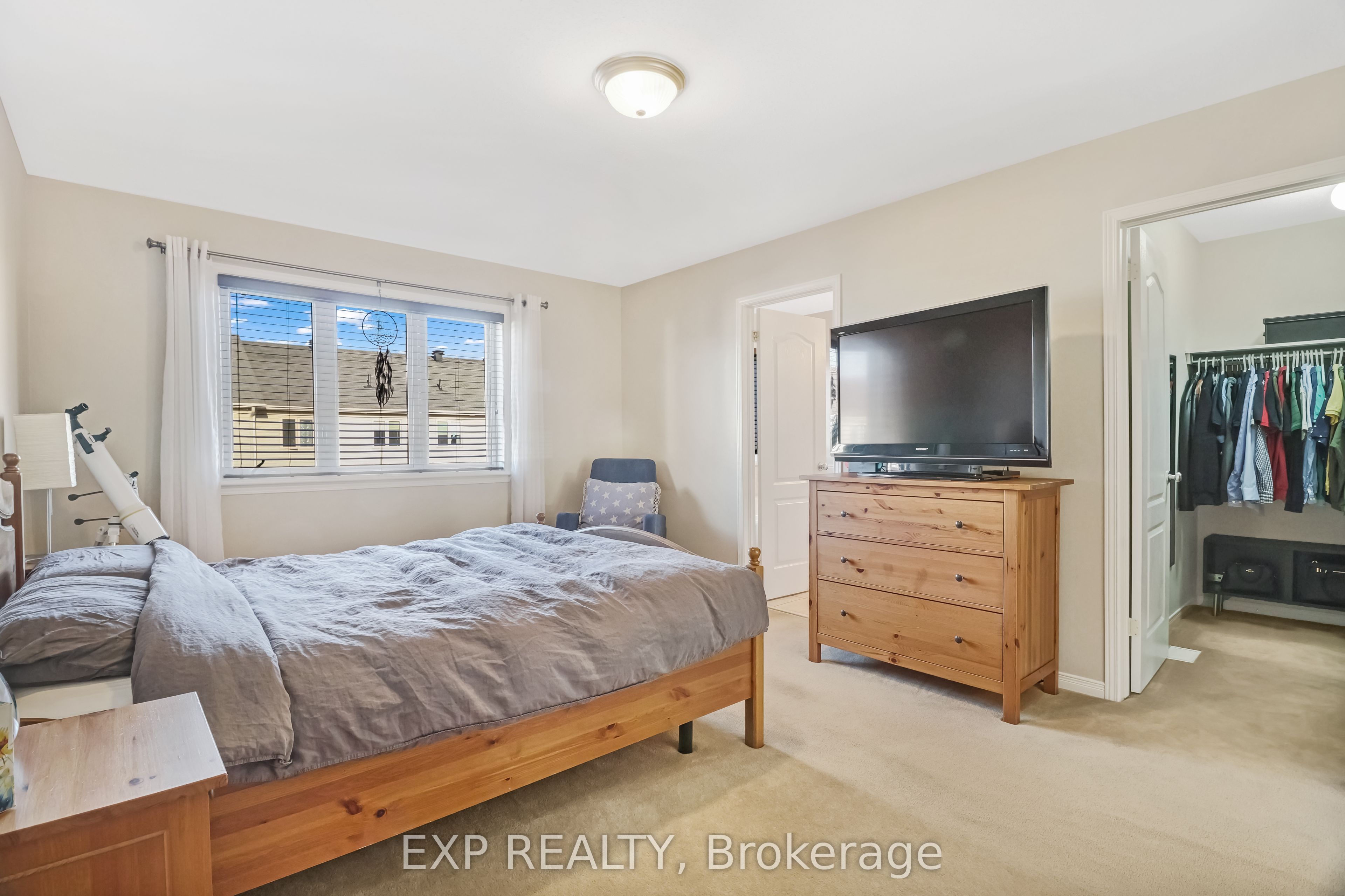 371 Royal Fern Way Property Photo 14