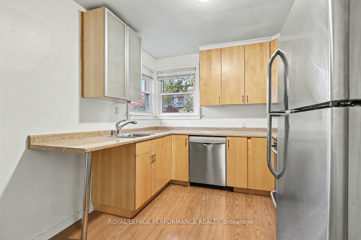 856 Iroquois Road Property Photo 5