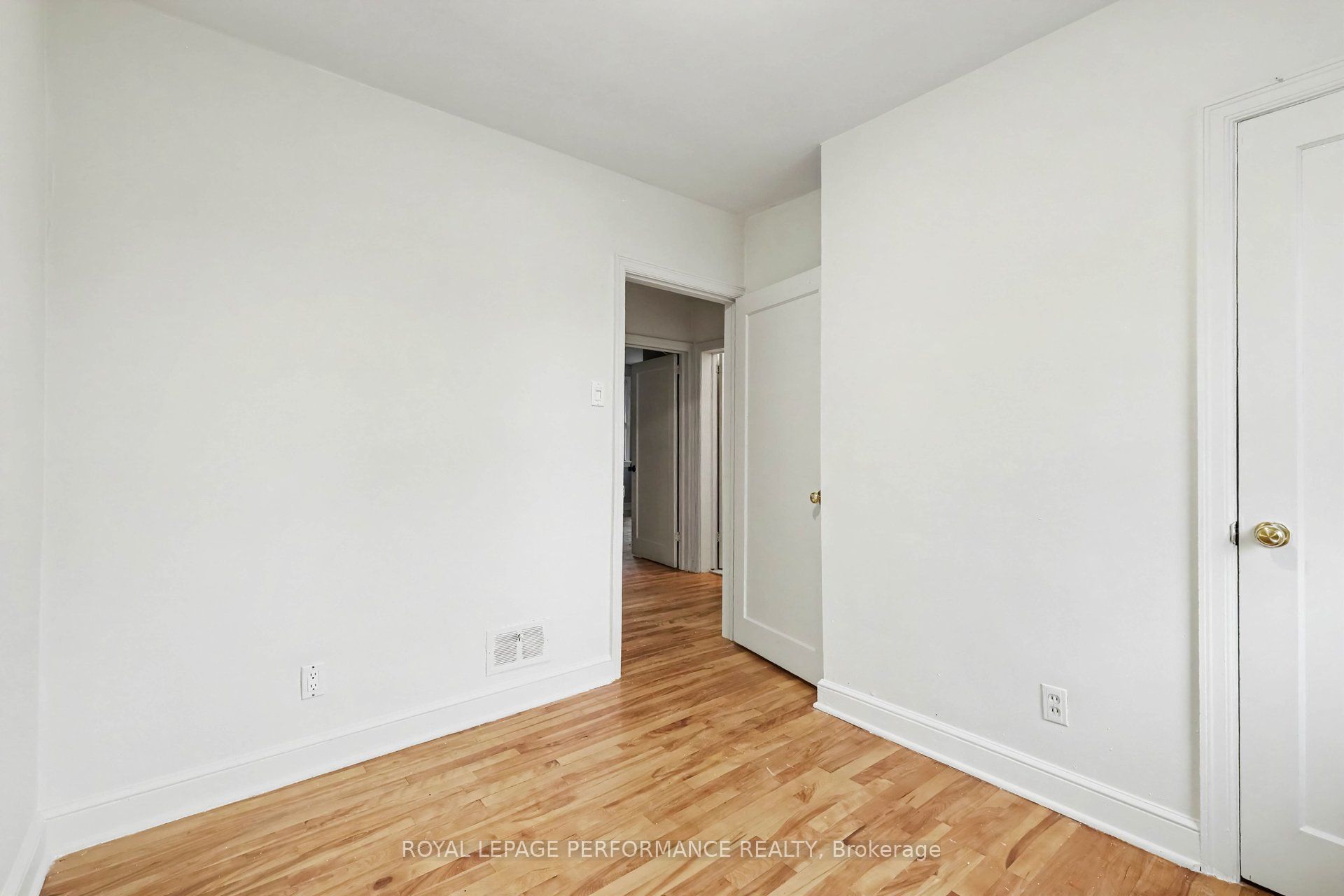 856 Iroquois Road Property Photo 13