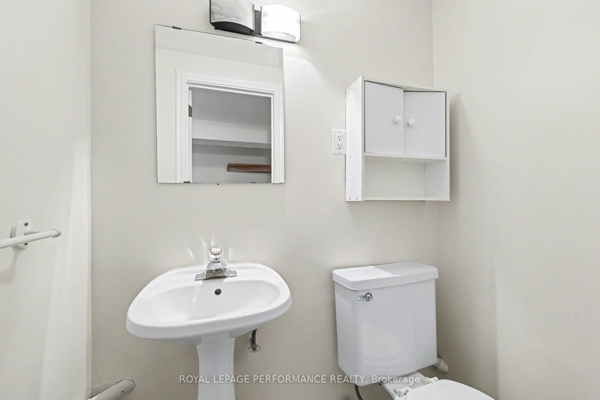 856 Iroquois Road Property Photo 23