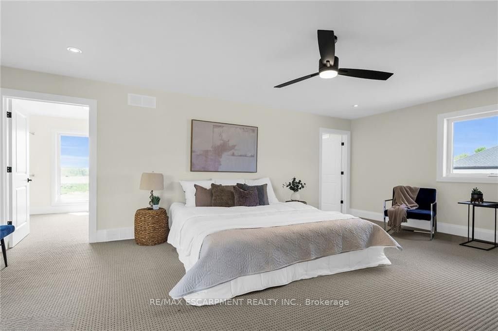 92 Craddock Boulevard Property Photo 31