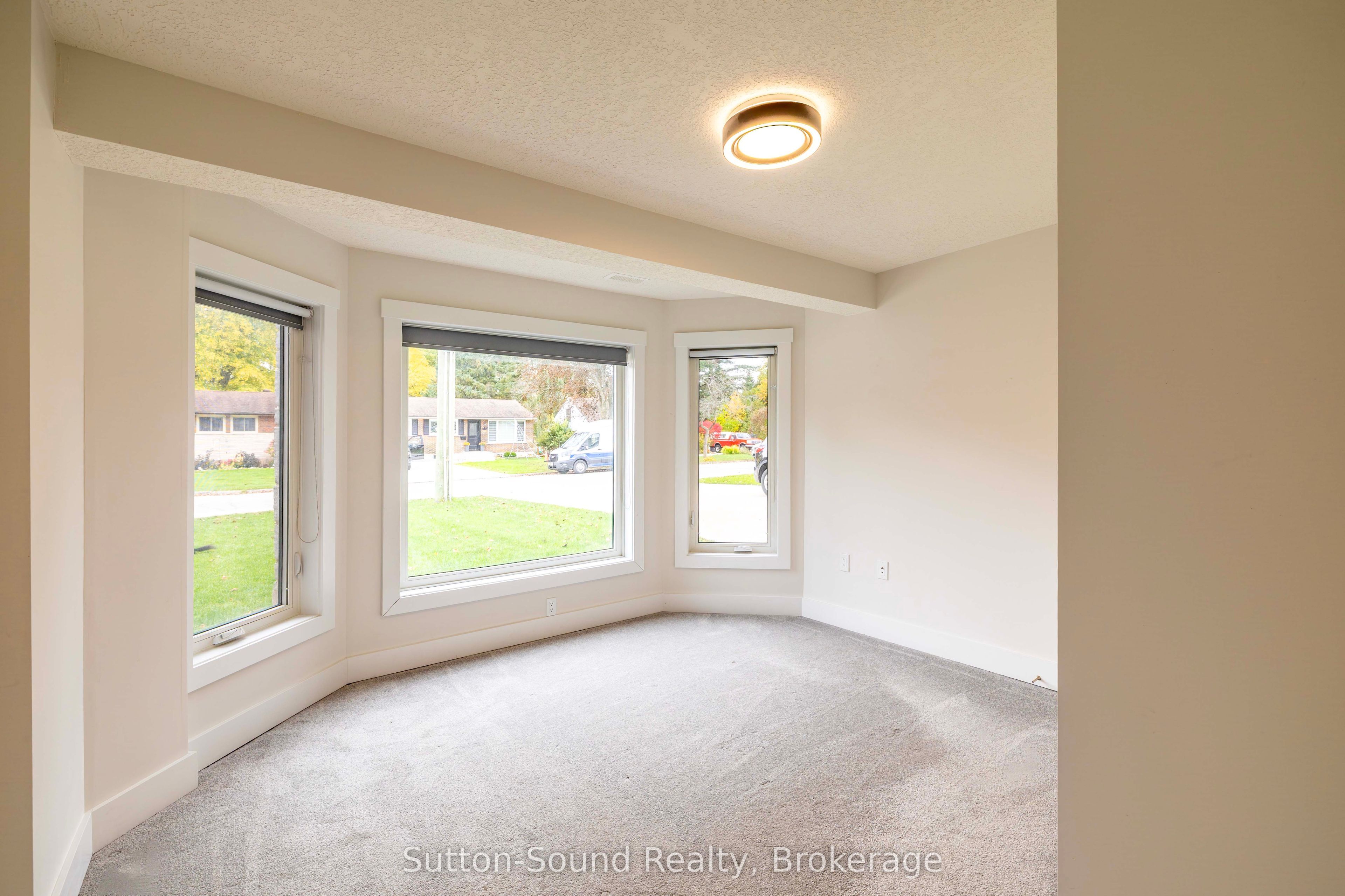 562 24th Street W Property Photo 25