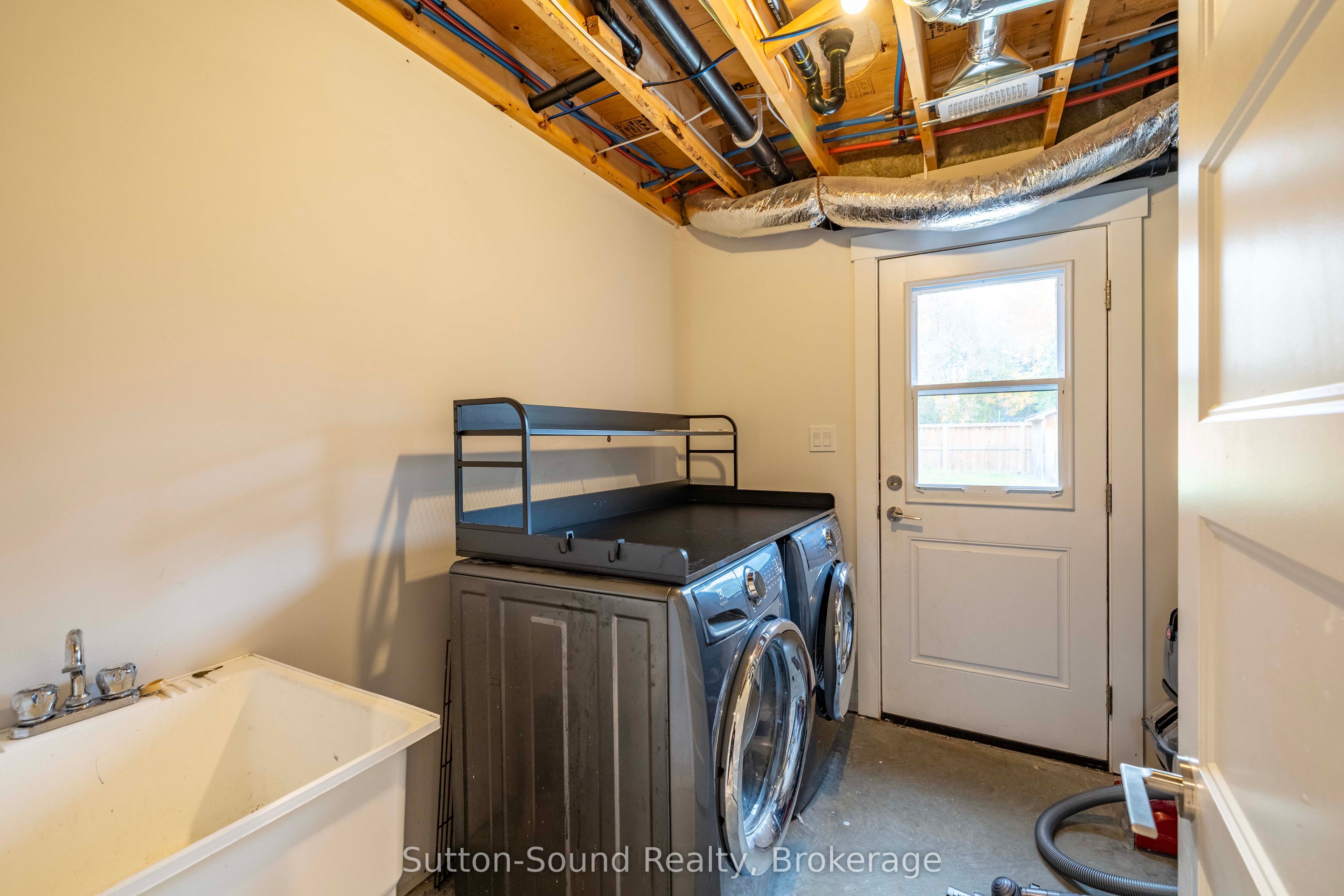 562 24th Street W Property Photo 29