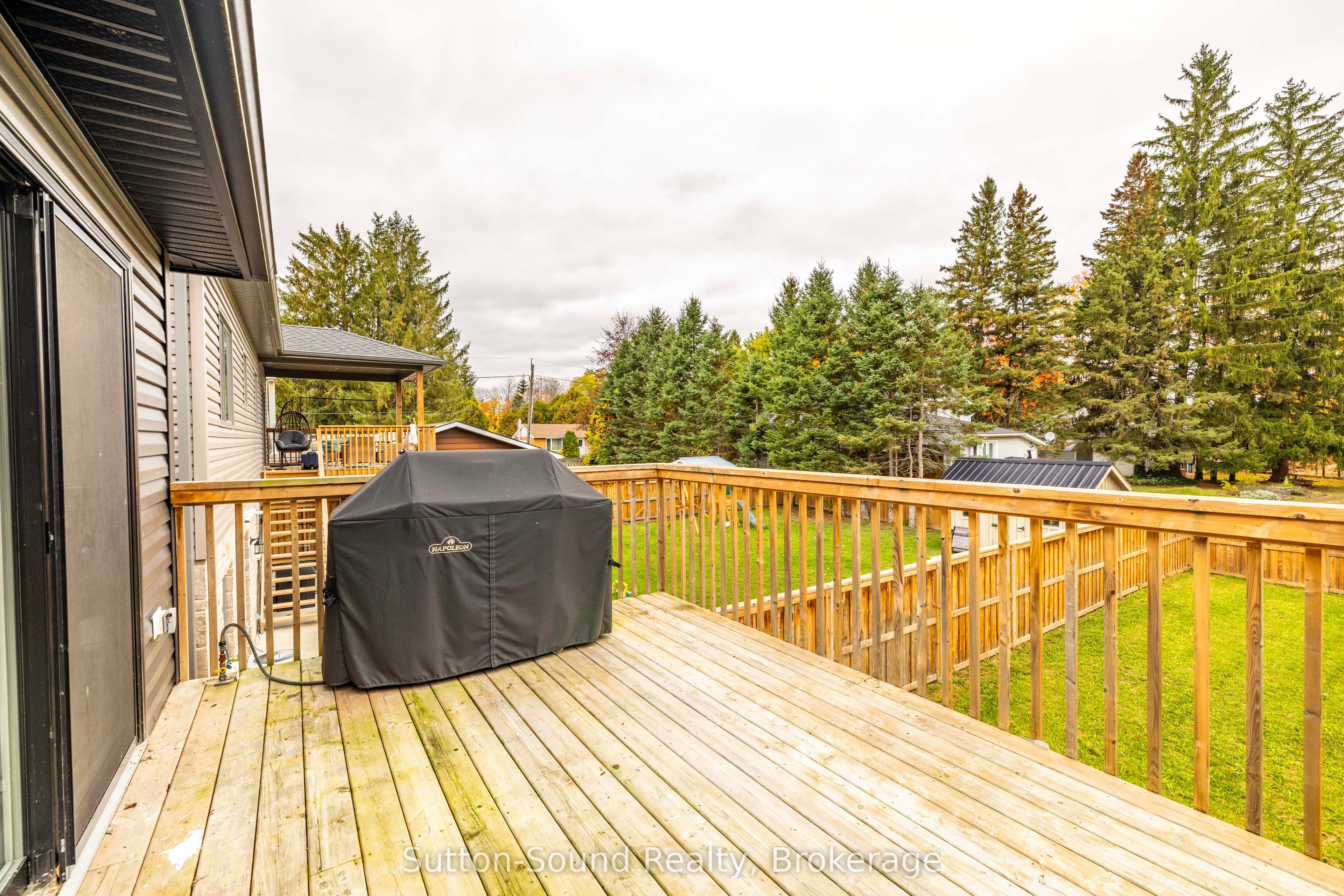 562 24th Street W Property Photo 30