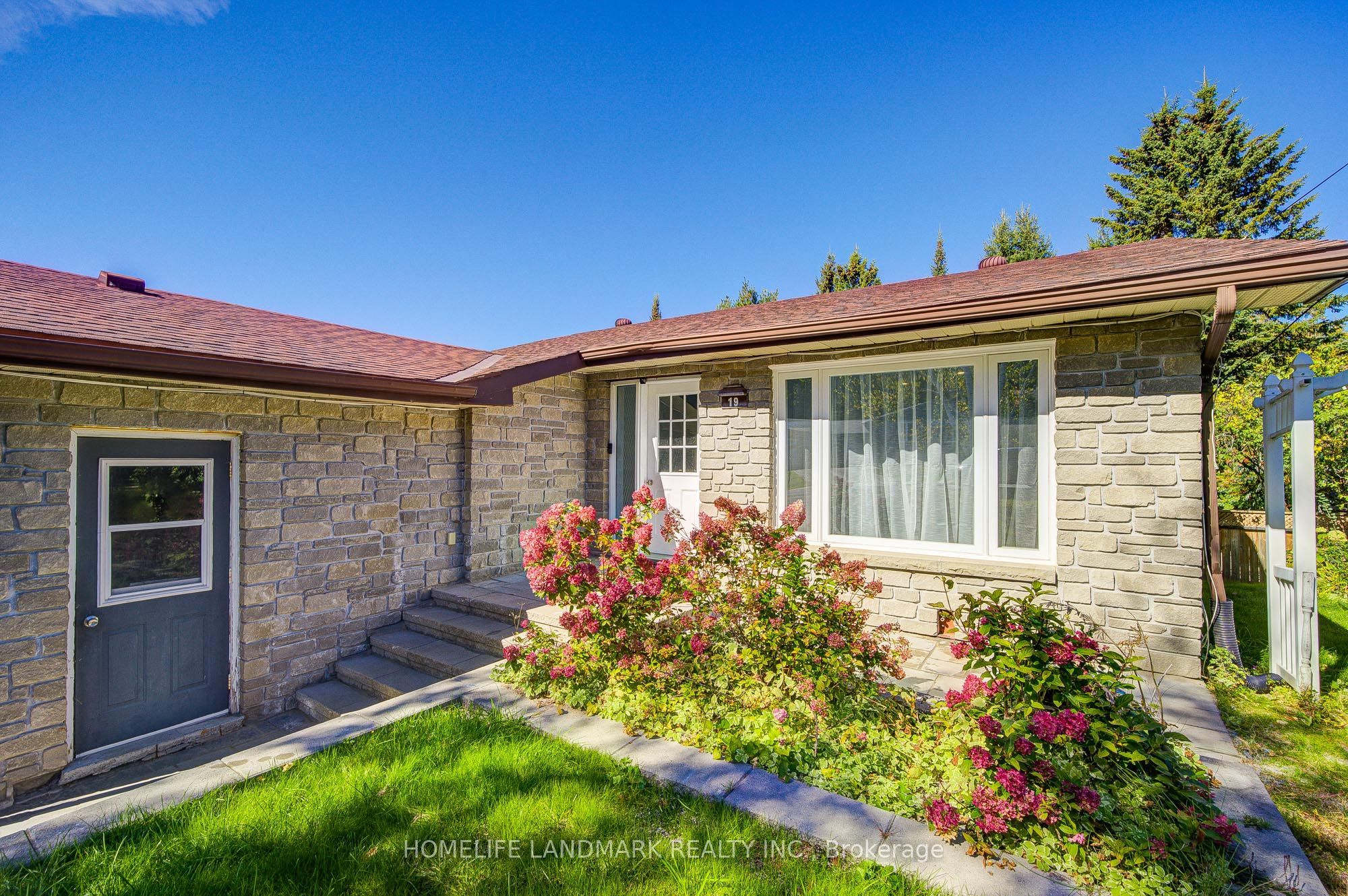 19 Southdale Drive Property Photo 3